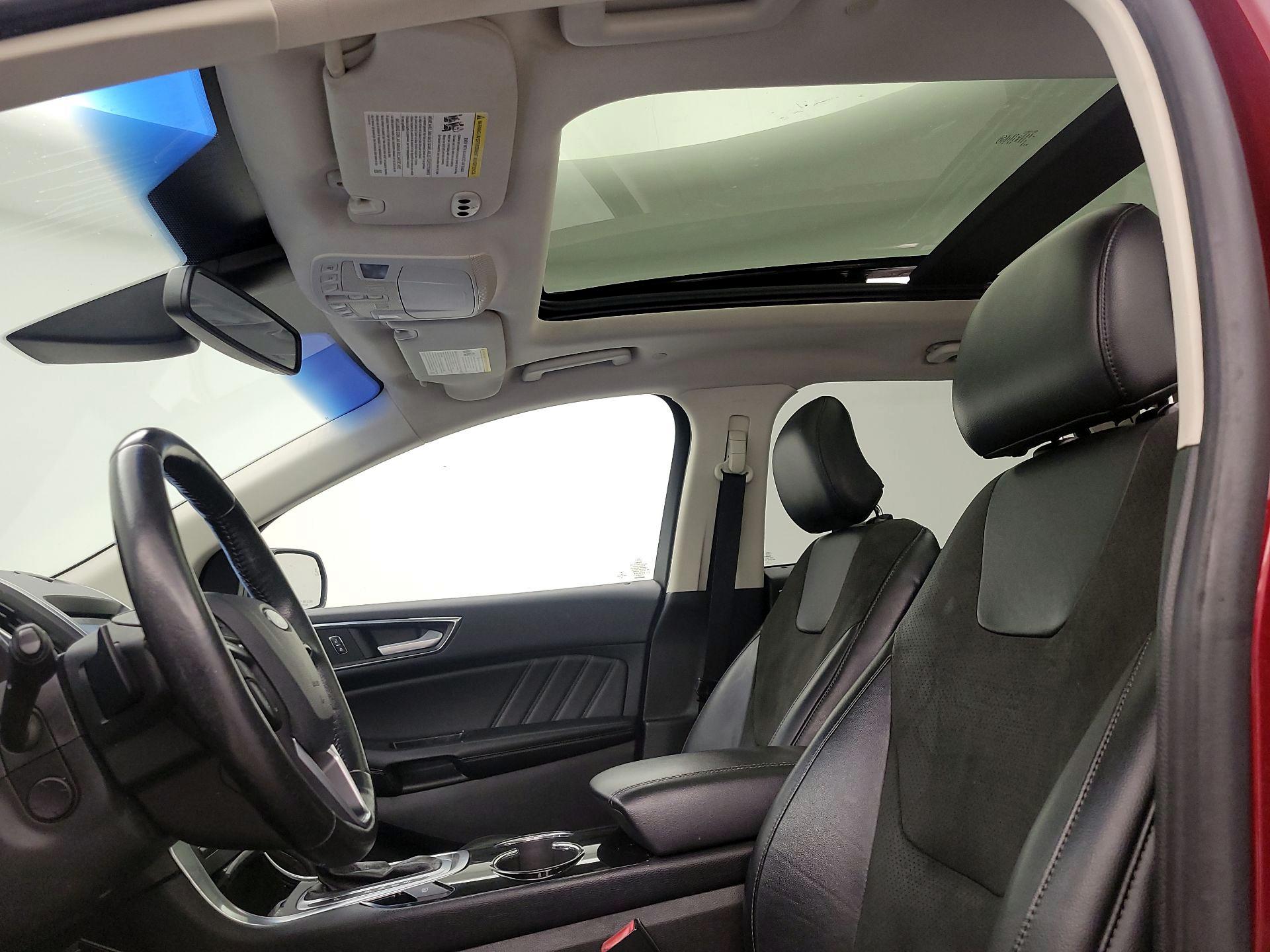 Thumbnail: 2017 Ford Edge - 20