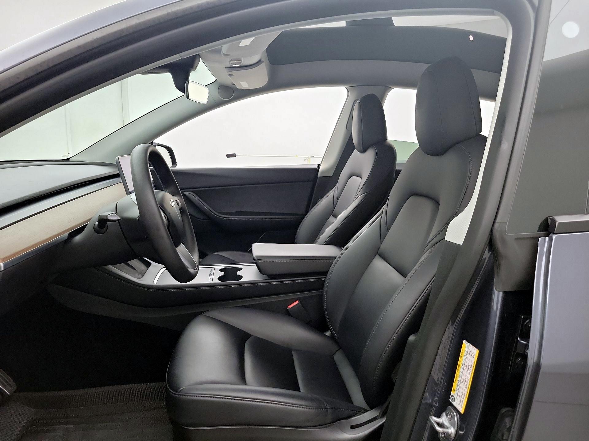 Thumbnail: 2022 Tesla Model Y - 11