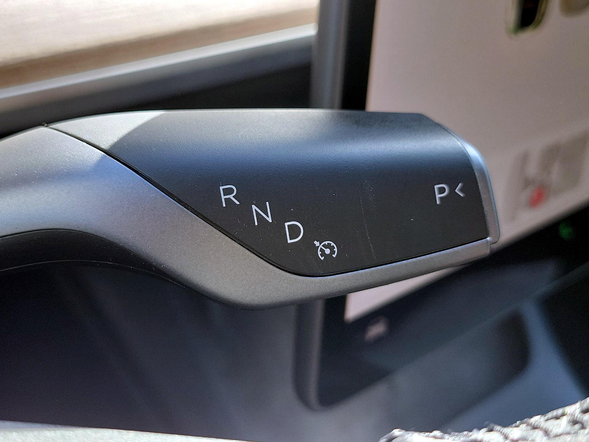 Thumbnail: 2022 Tesla Model Y - 17