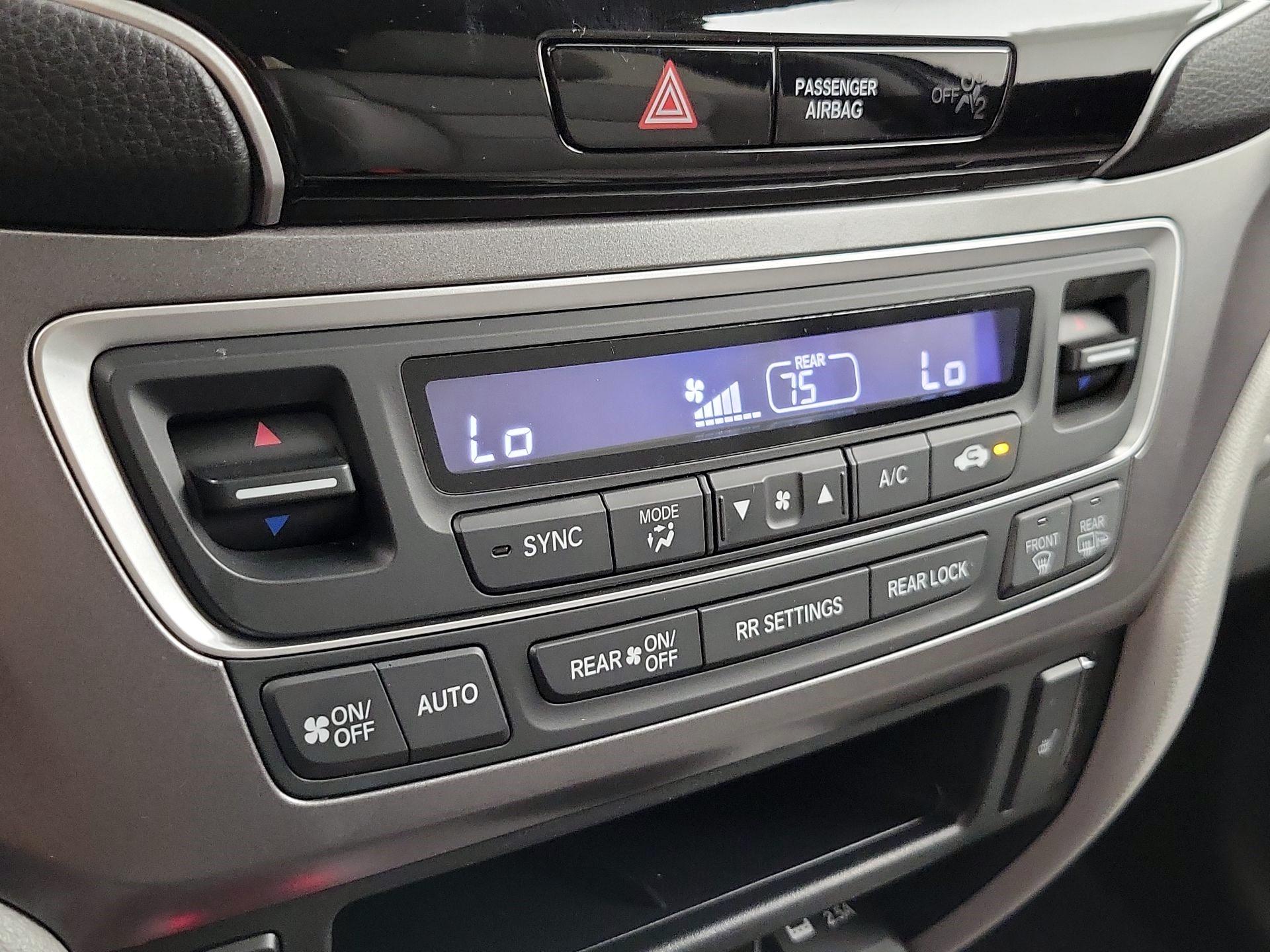 Thumbnail: 2022 Honda Pilot - 16