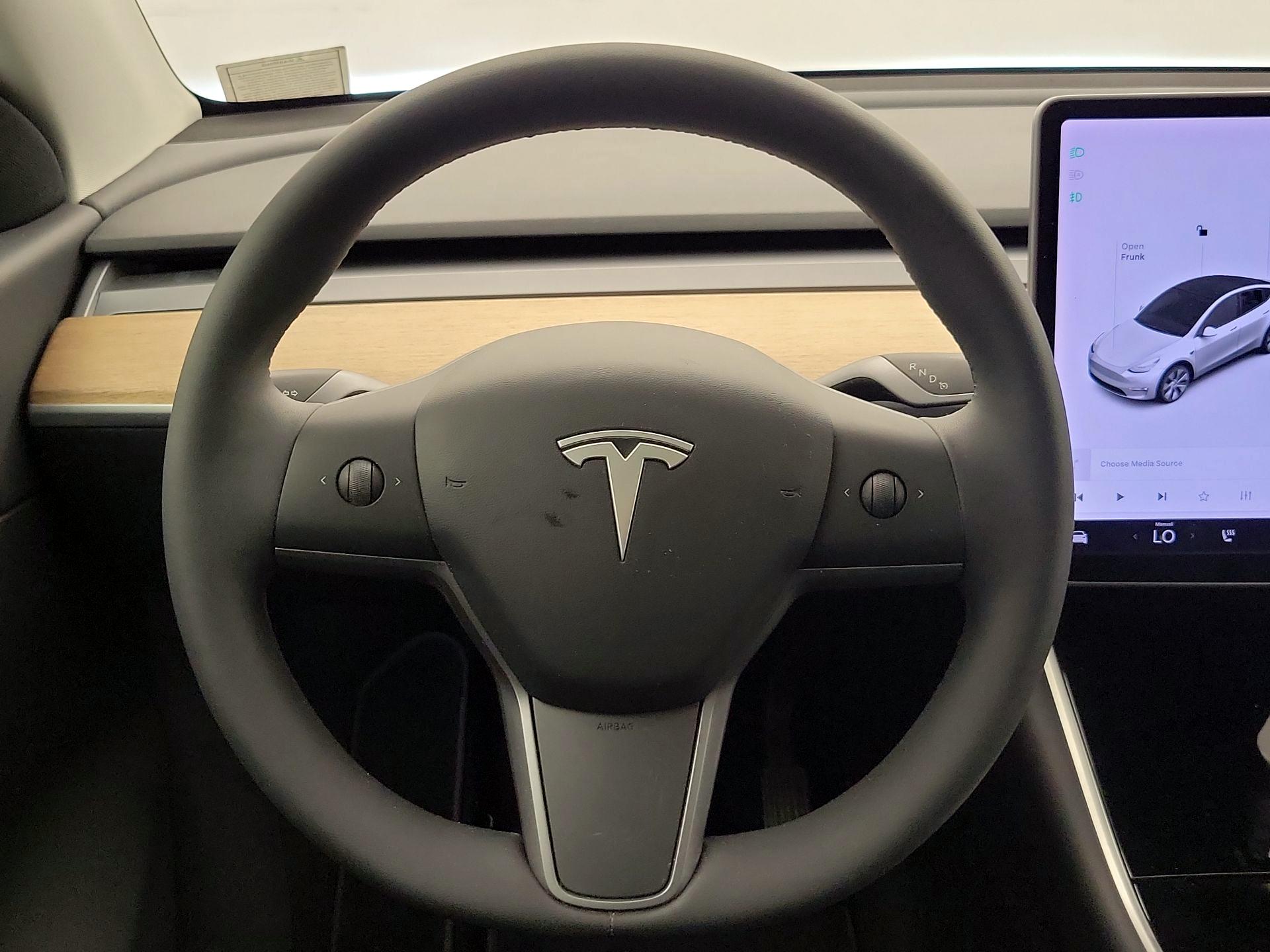 Thumbnail: 2020 Tesla Model Y - 10