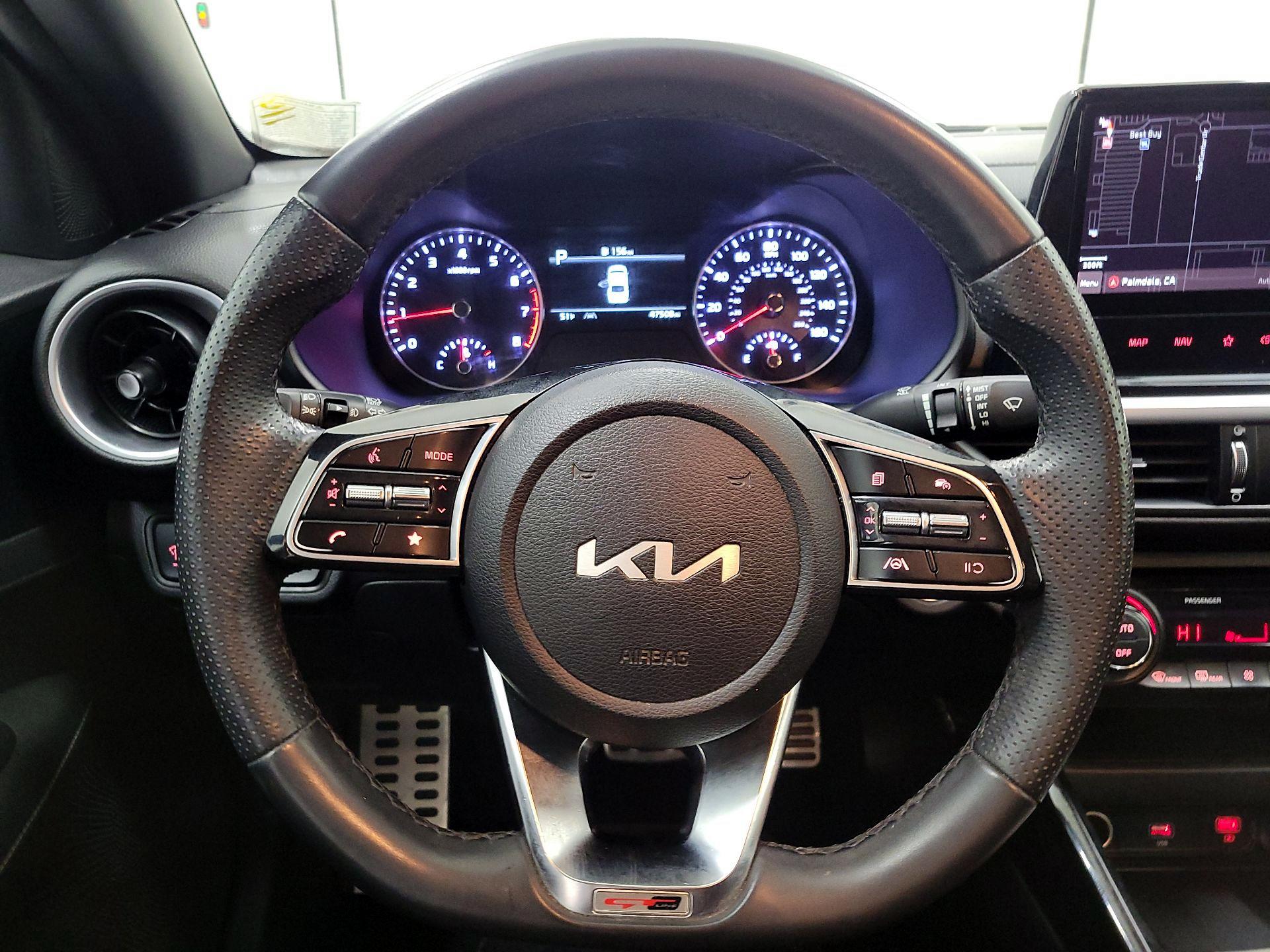 Thumbnail: 2022 Kia Forte - 10