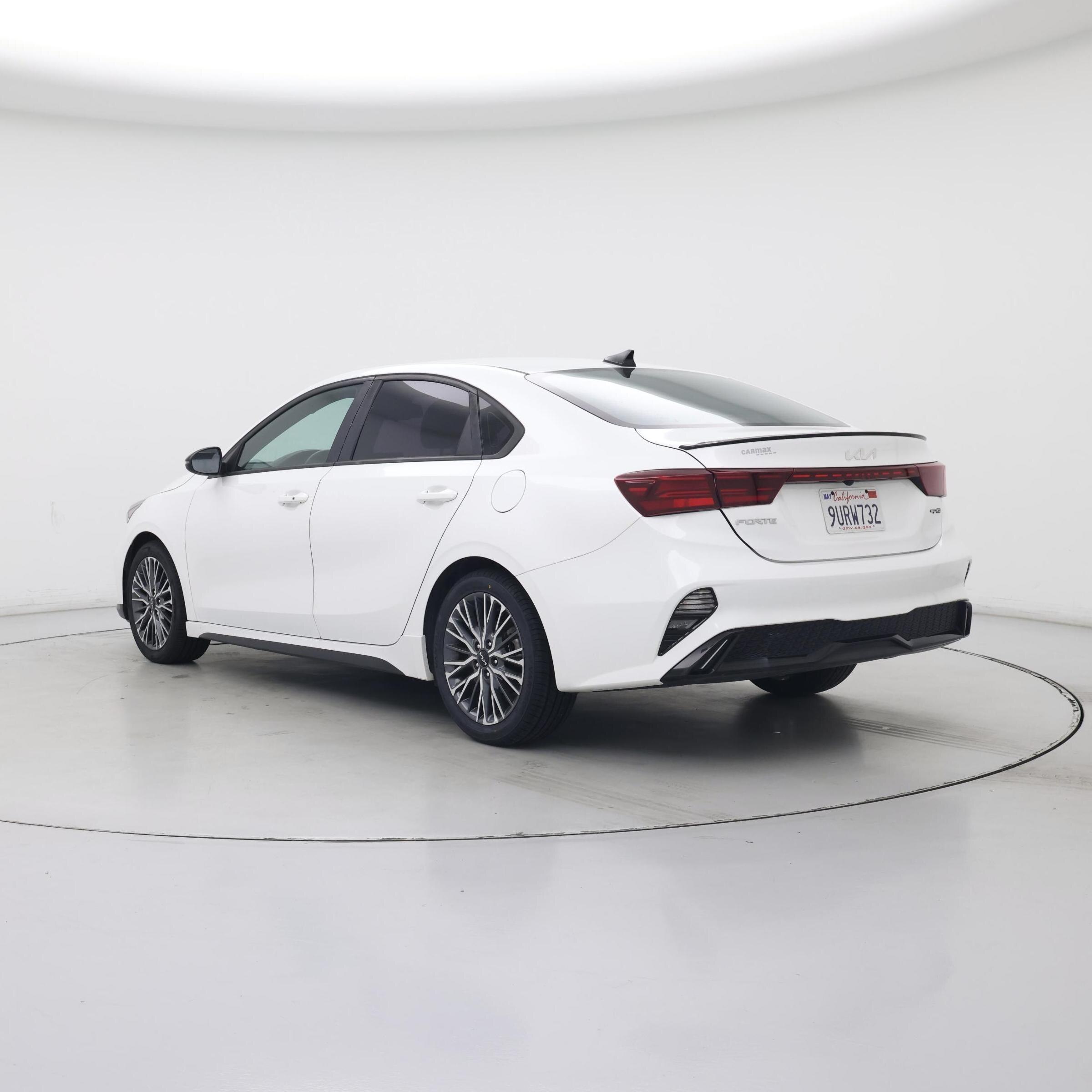 Thumbnail: 2022 Kia Forte - 2