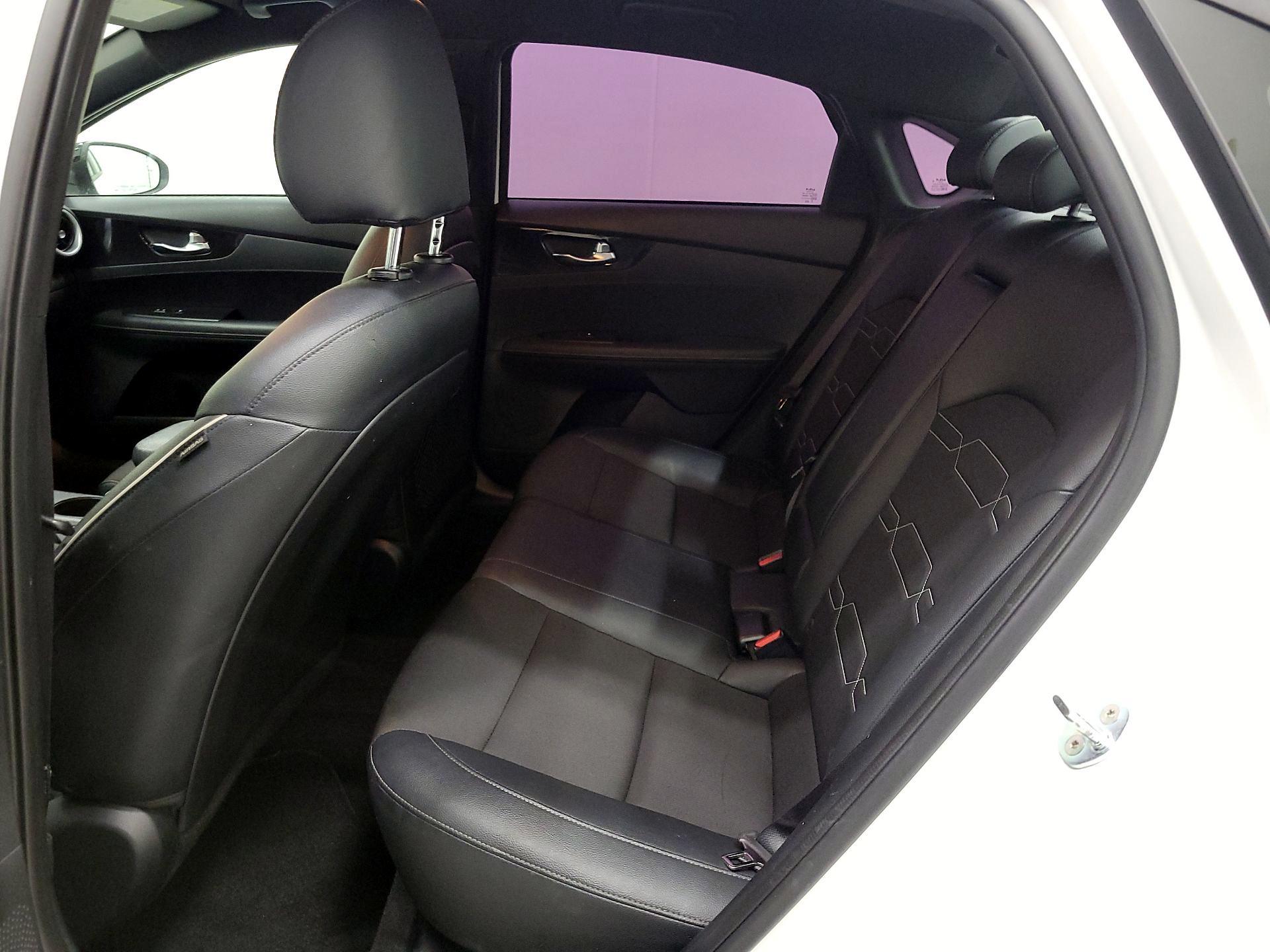 Thumbnail: 2022 Kia Forte - 20