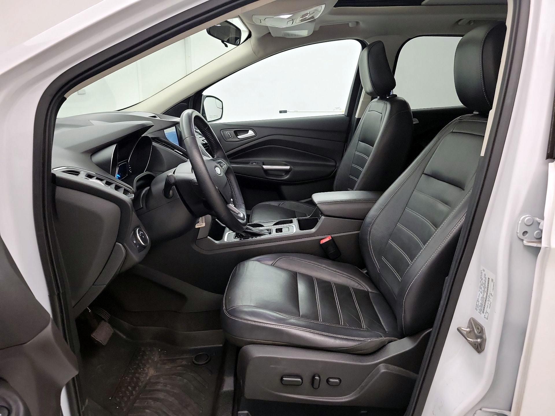 Thumbnail: 2018 Ford Escape - 11