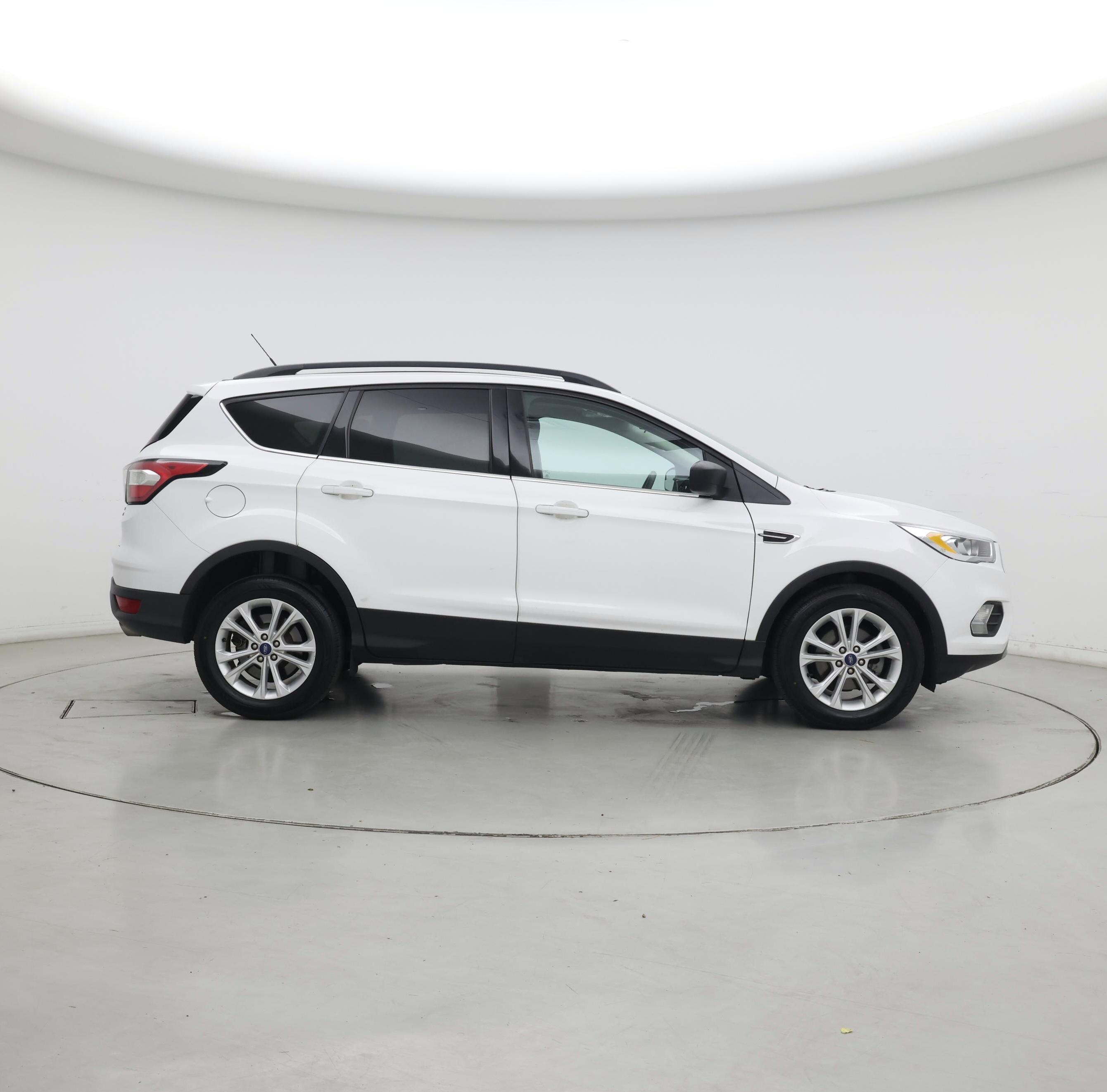 Thumbnail: 2018 Ford Escape - 7