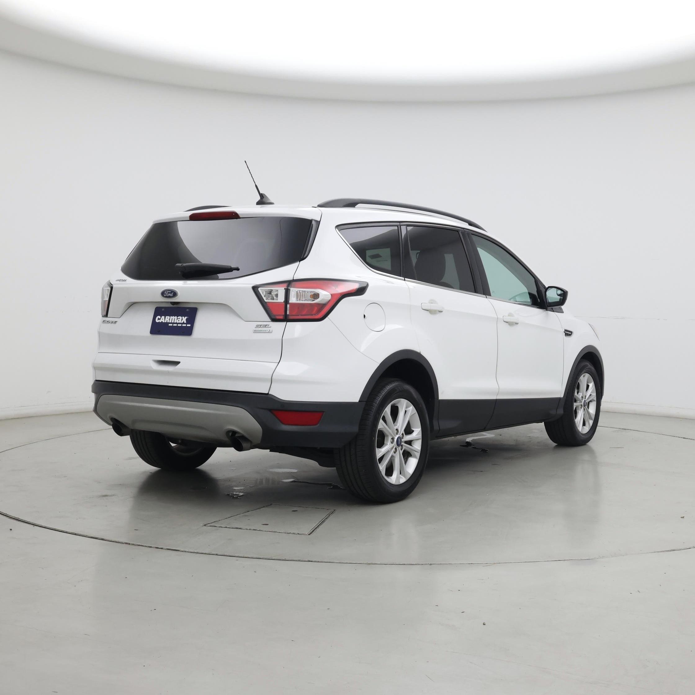 Thumbnail: 2018 Ford Escape - 8