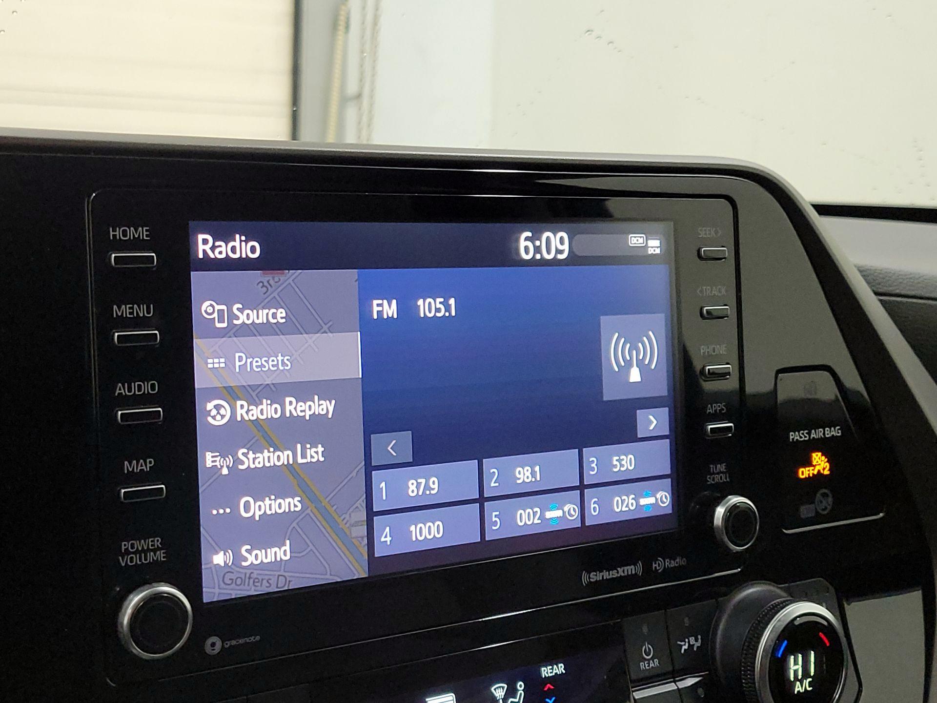 Thumbnail: 2020 Toyota Highlander - 15