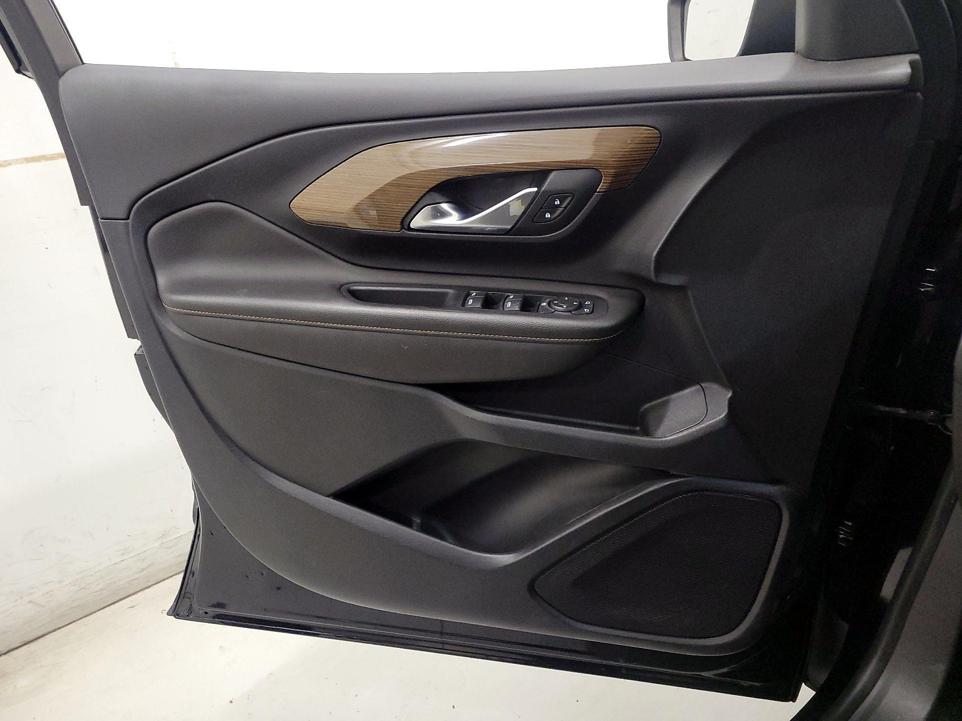 Thumbnail: 2020 GMC Terrain - 12