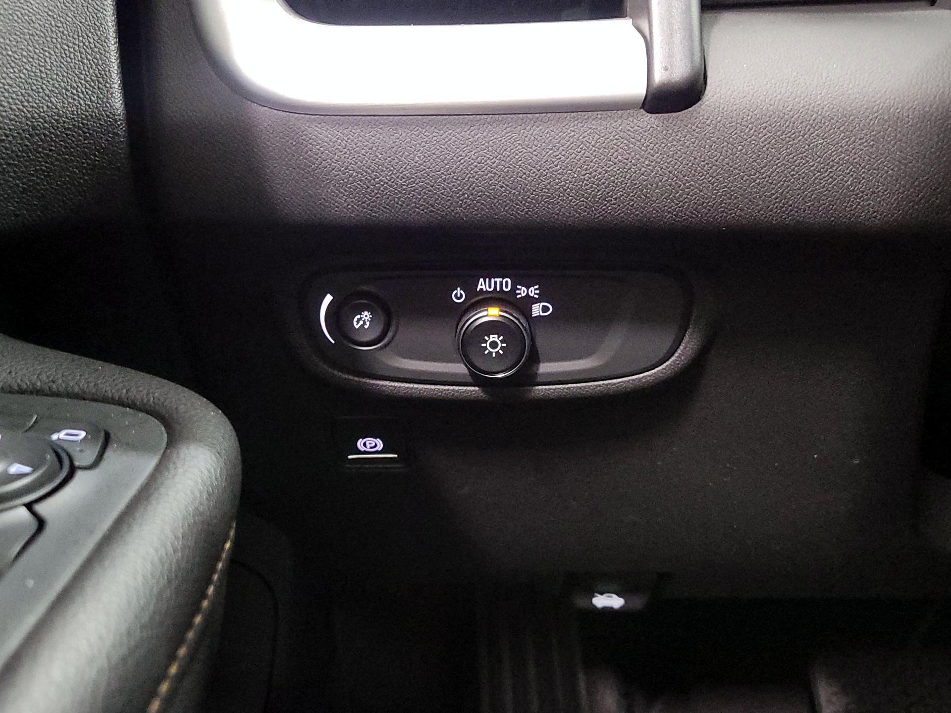 Thumbnail: 2020 GMC Terrain - 13