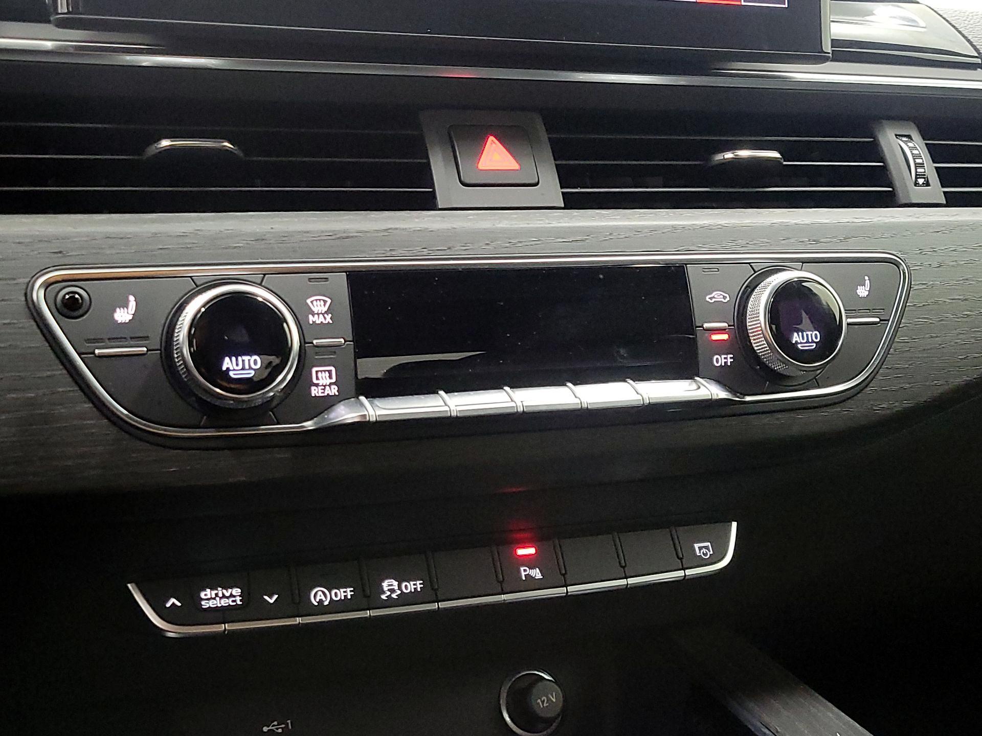 Thumbnail: 2021 Audi A4 - 16