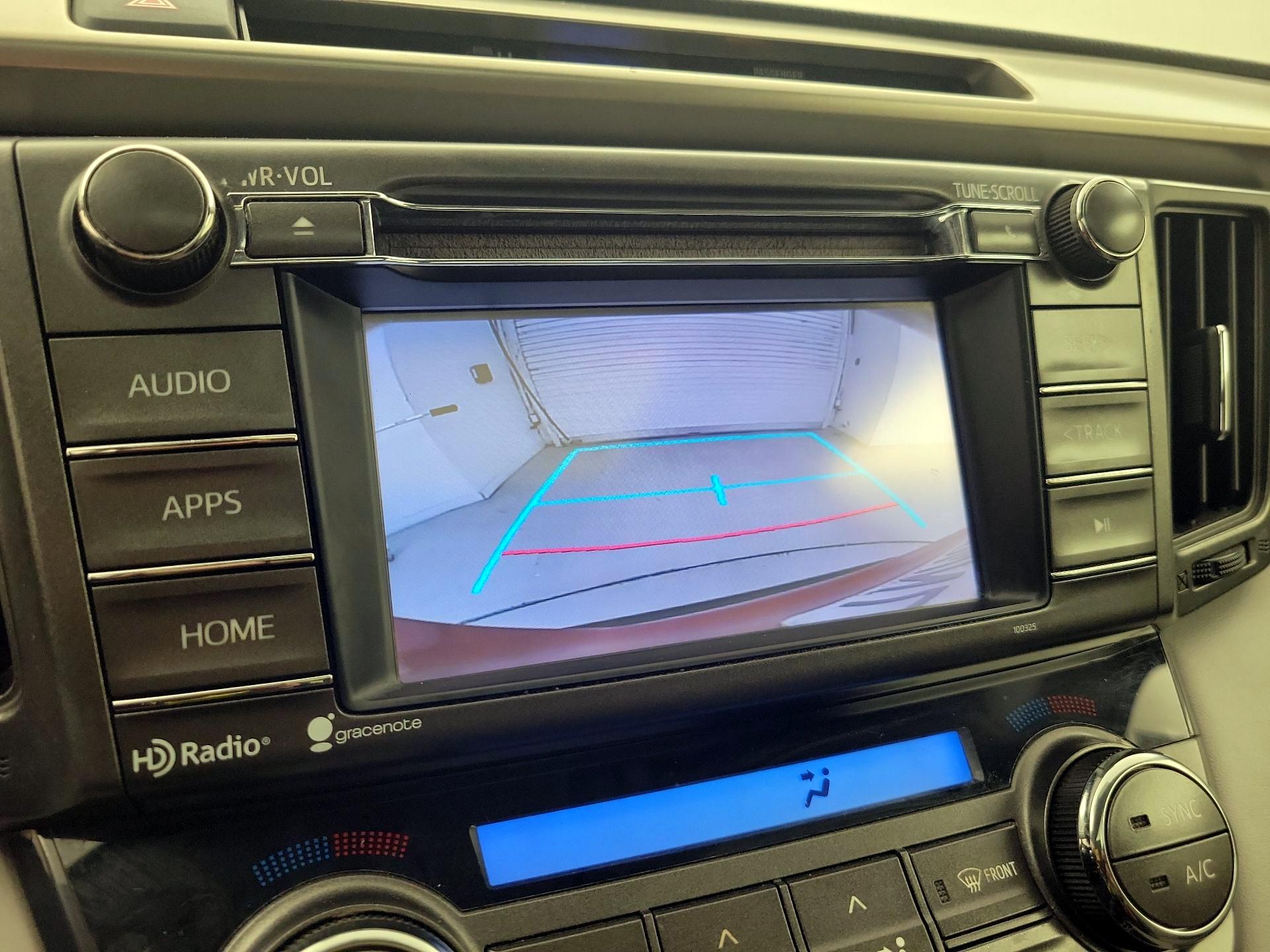 Thumbnail: 2015 Toyota RAV4 - 14