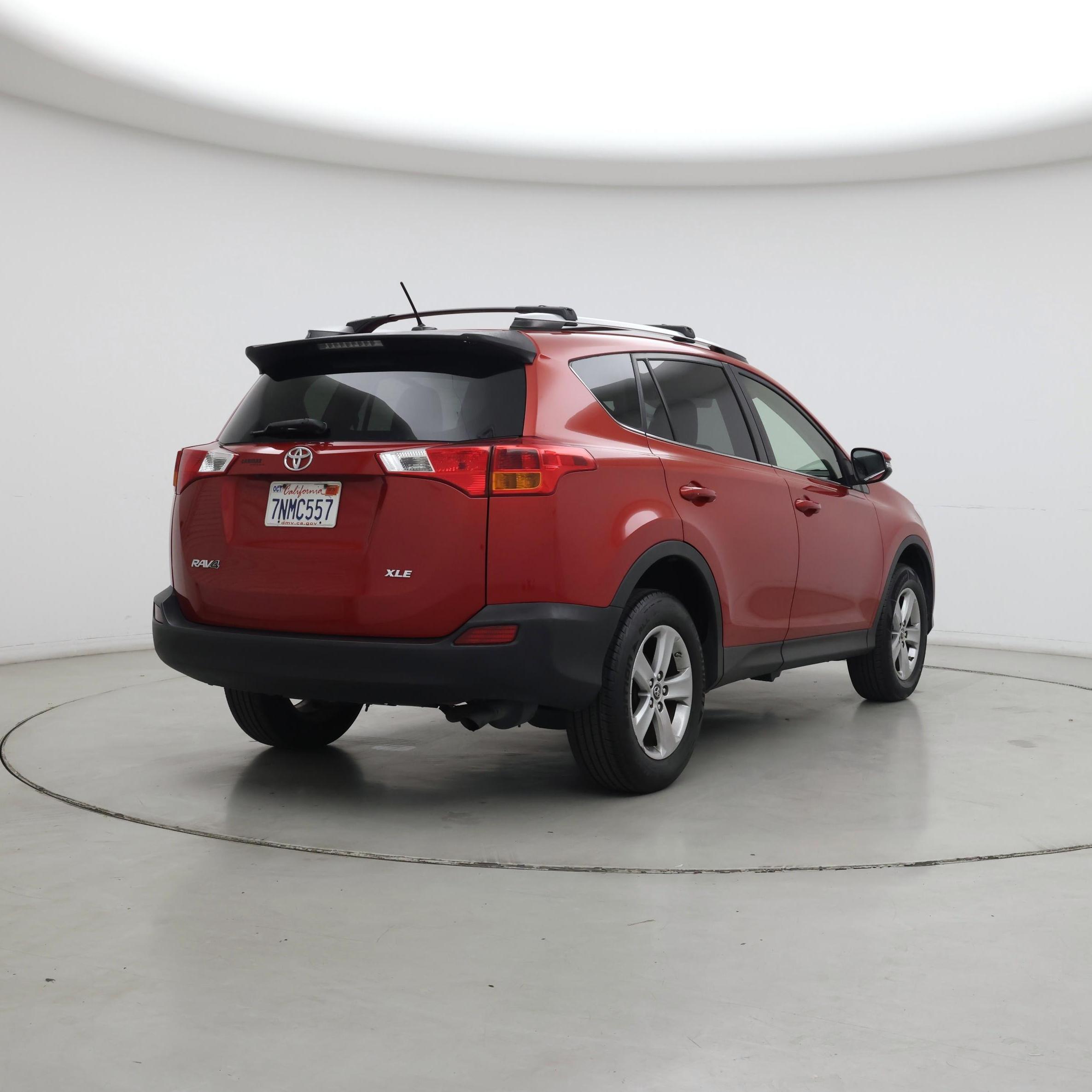 Thumbnail: 2015 Toyota RAV4 - 8