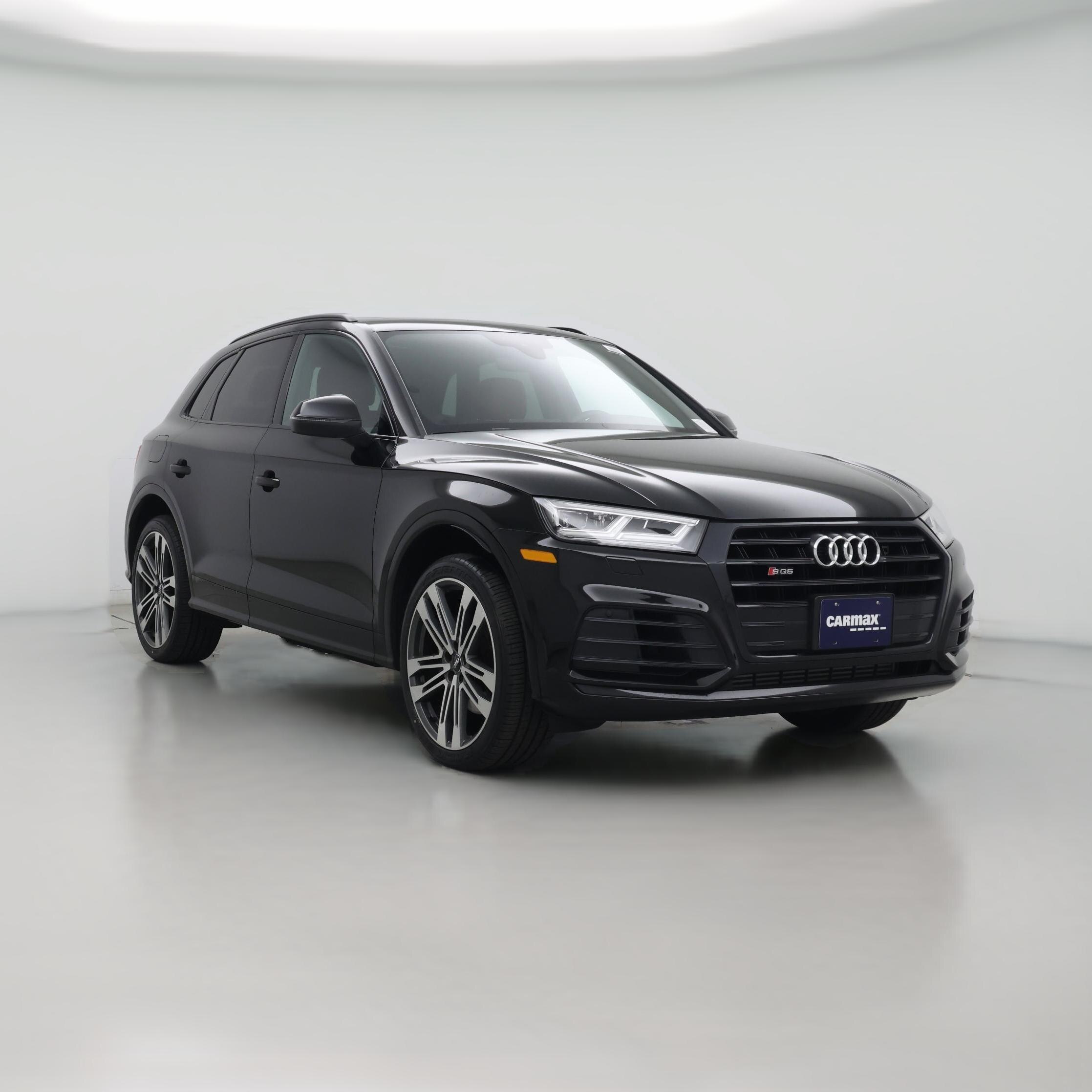 Thumbnail: 2019 Audi SQ5 - 1