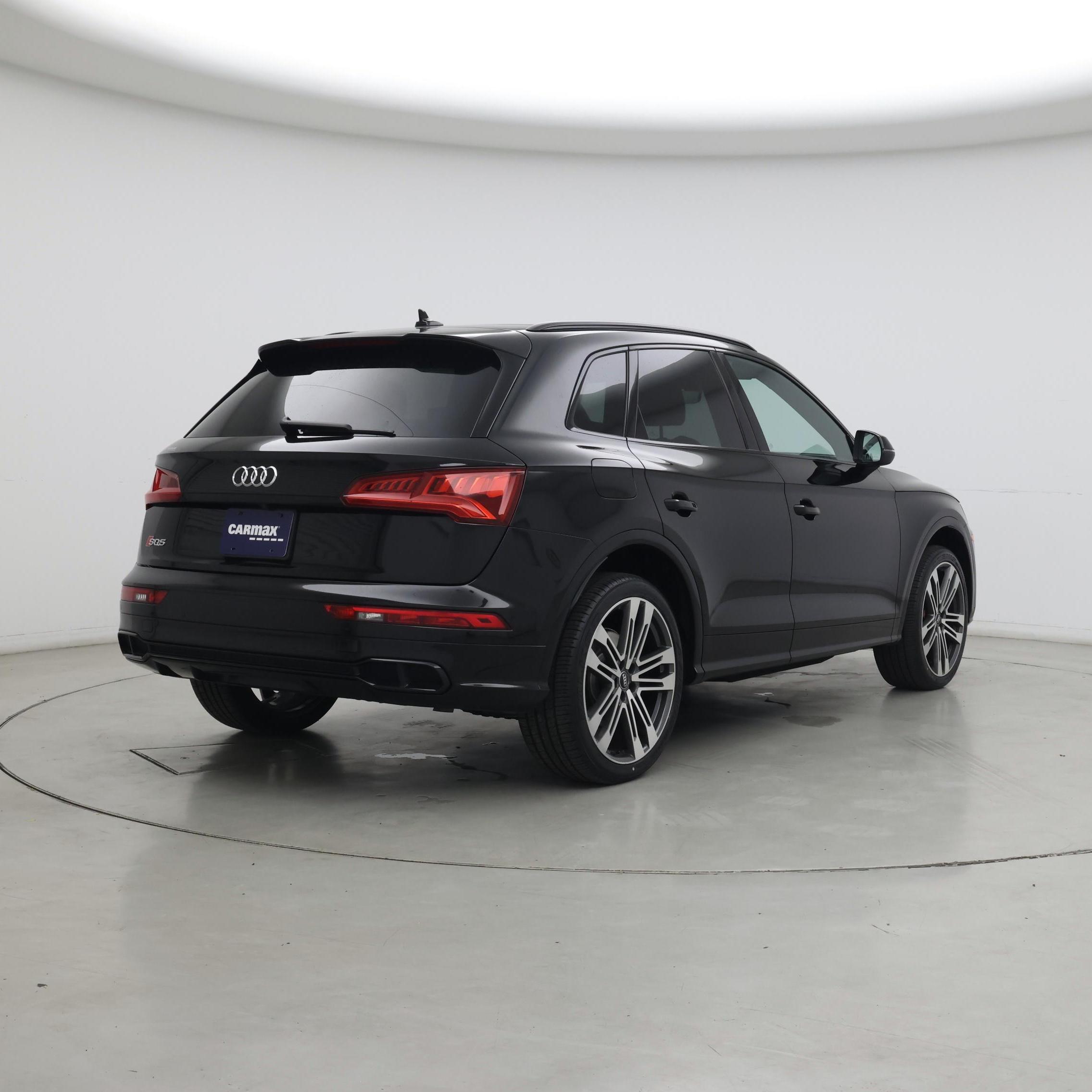 Thumbnail: 2019 Audi SQ5 - 8