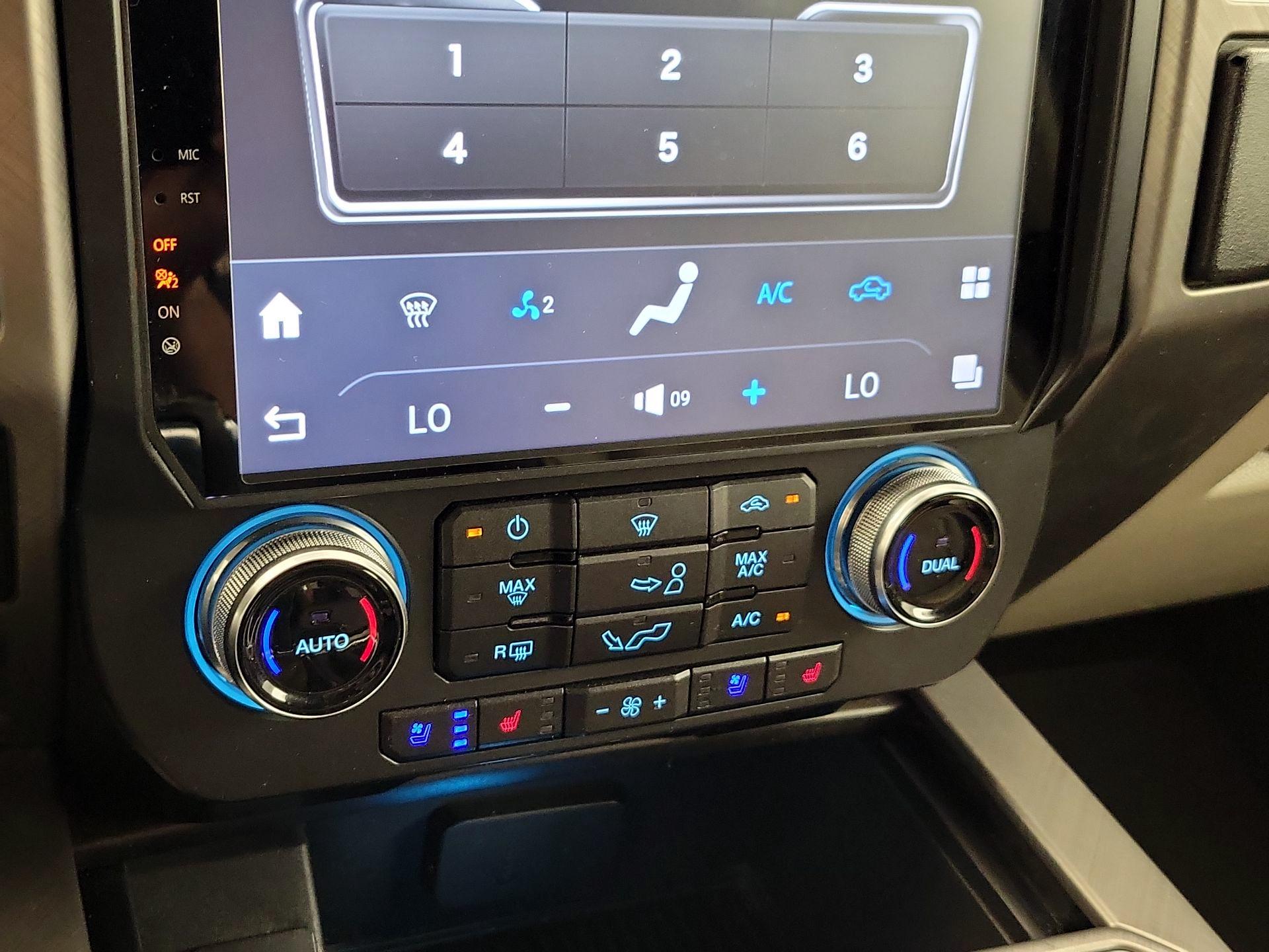 Thumbnail: 2019 Ford F-150 - 16