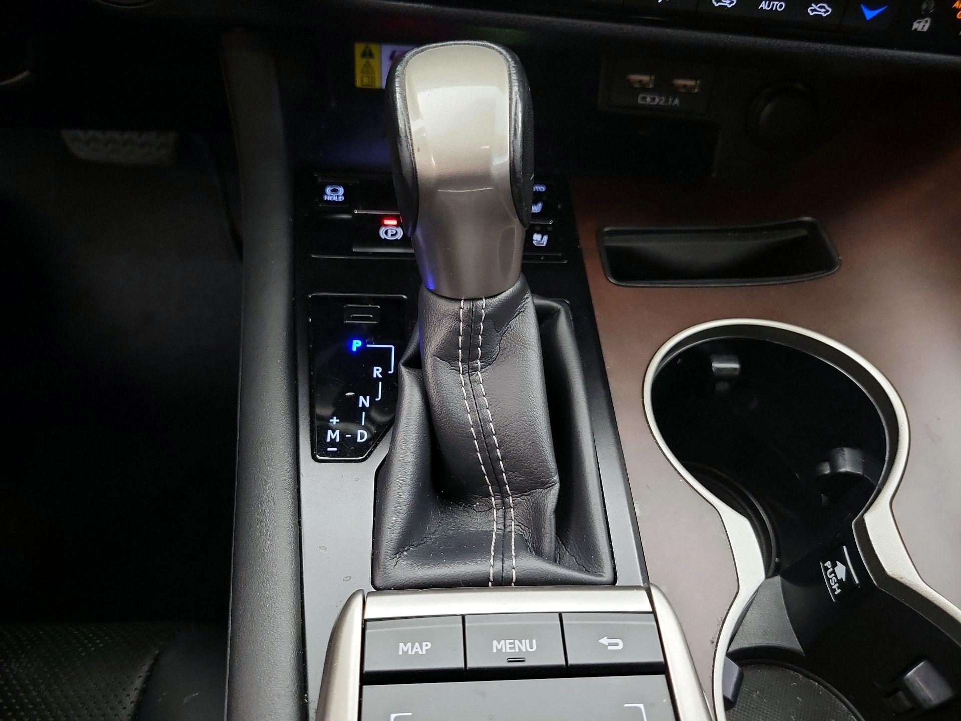 Thumbnail: 2021 Lexus RX - 18