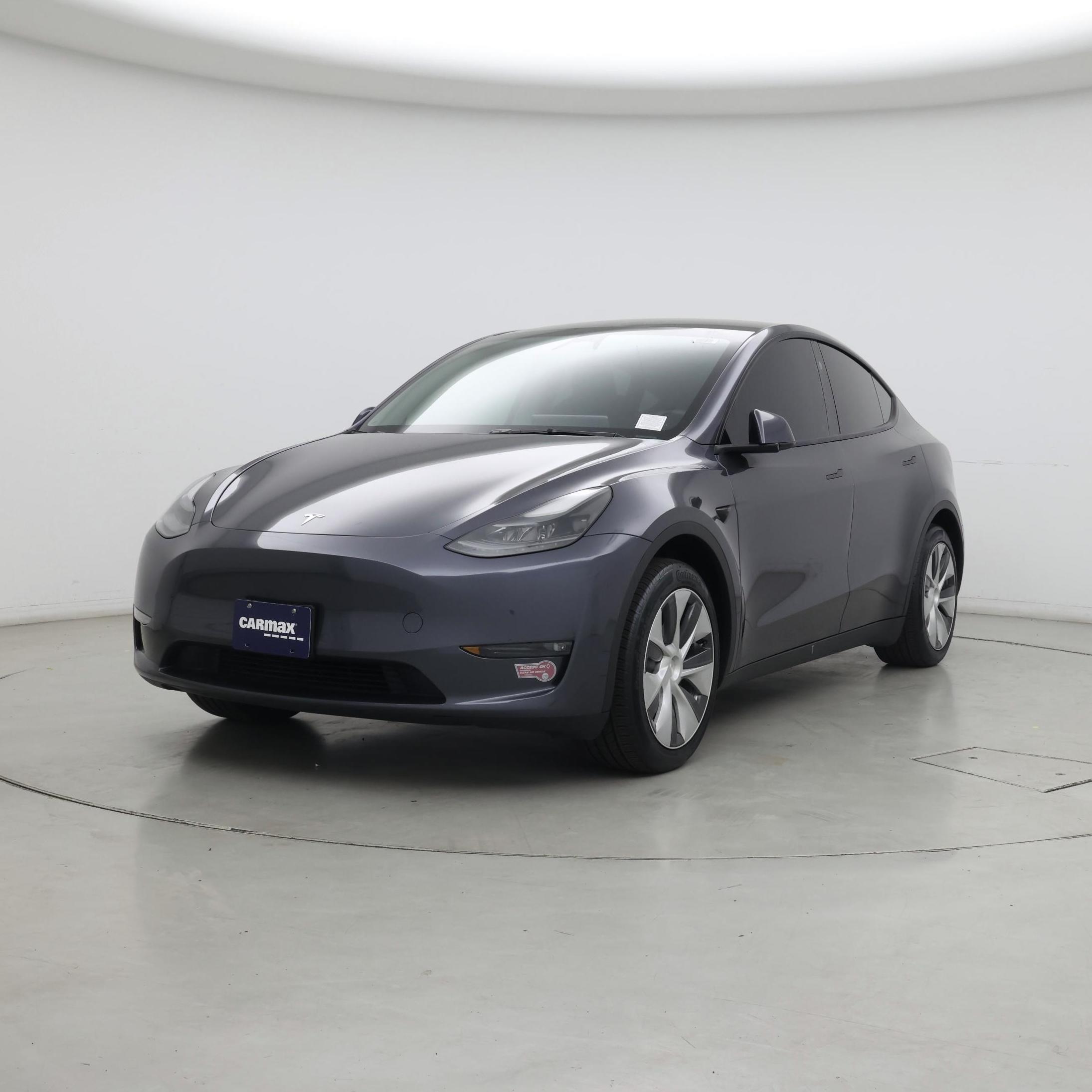 Thumbnail: 2023 Tesla Model Y - 4