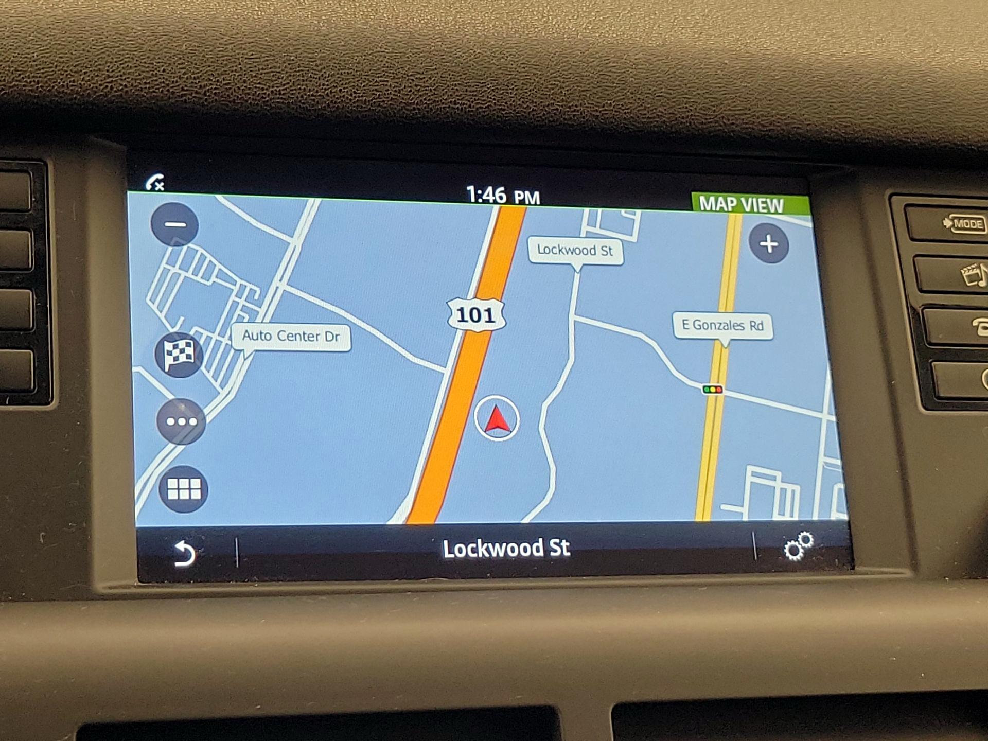 Thumbnail: 2019 Land Rover Discovery Sport - 14