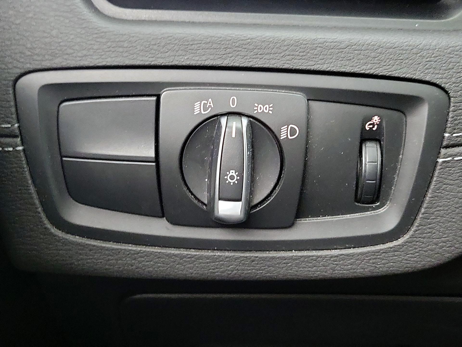 Thumbnail: 2021 BMW X1 - 13