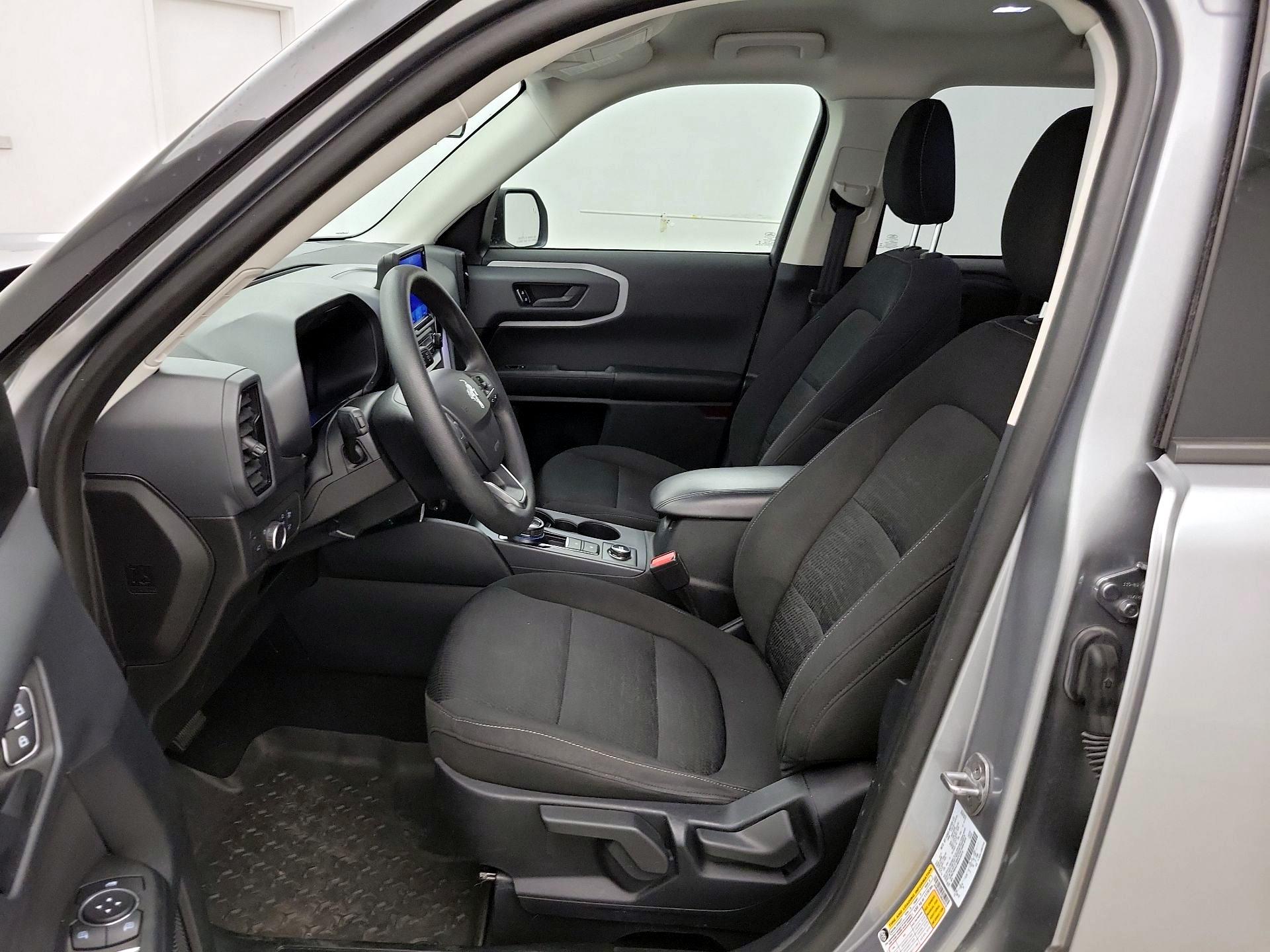 Thumbnail: 2021 Ford Bronco Sport - 11