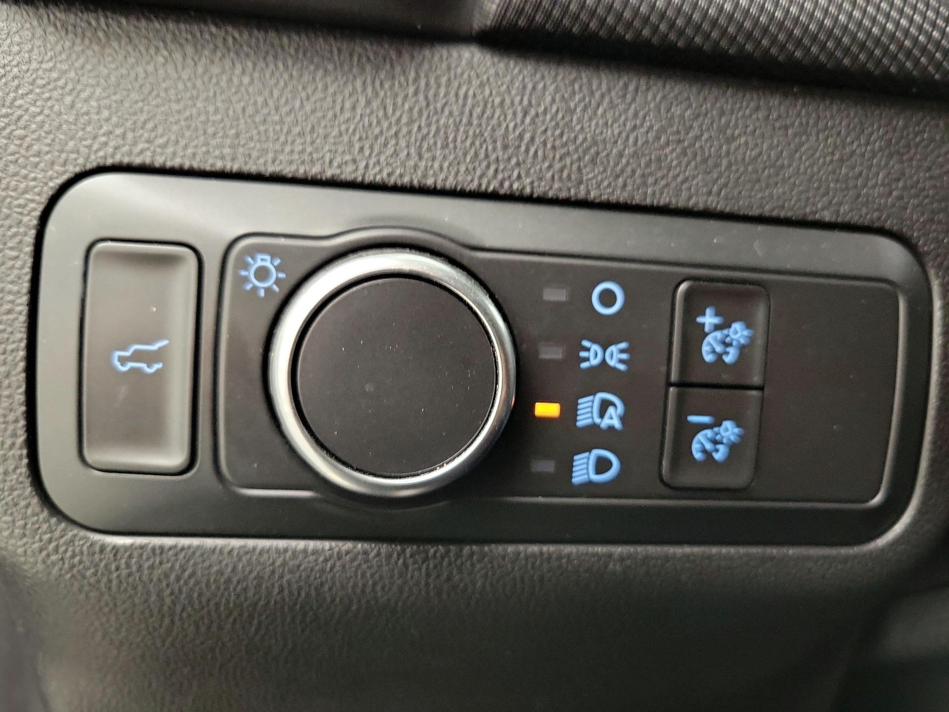 Thumbnail: 2021 Ford Bronco Sport - 13