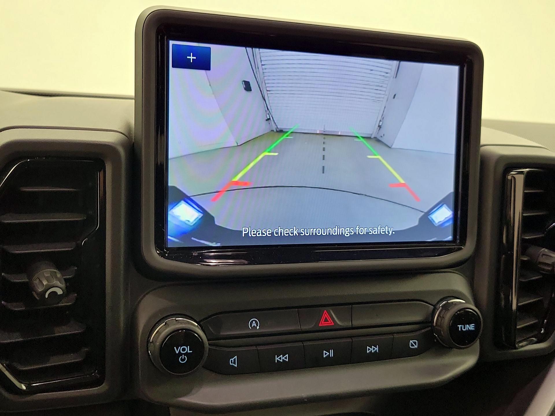 Thumbnail: 2021 Ford Bronco Sport - 14