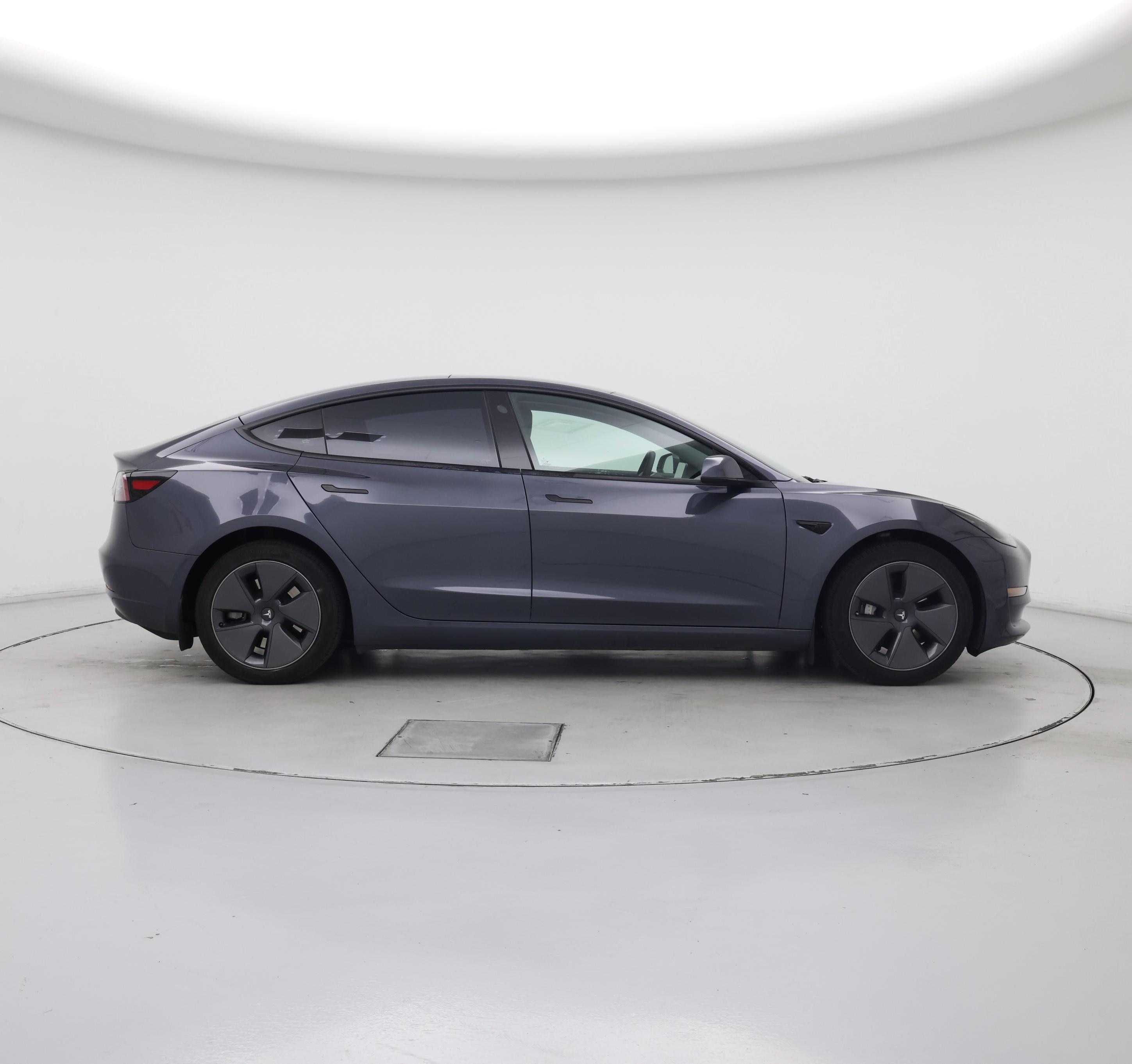 Thumbnail: 2023 Tesla Model 3 - 7