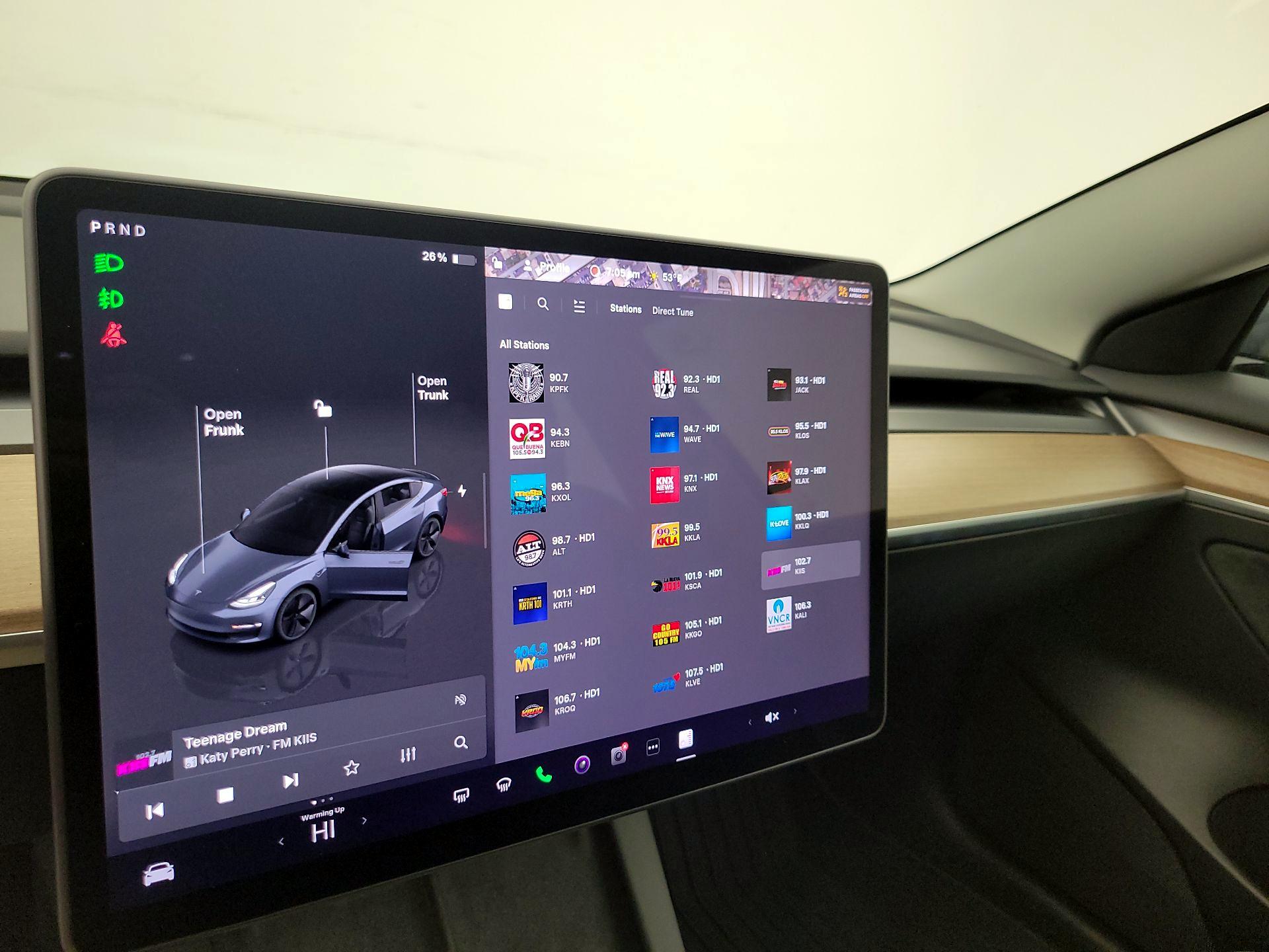 Thumbnail: 2023 Tesla Model 3 - 15