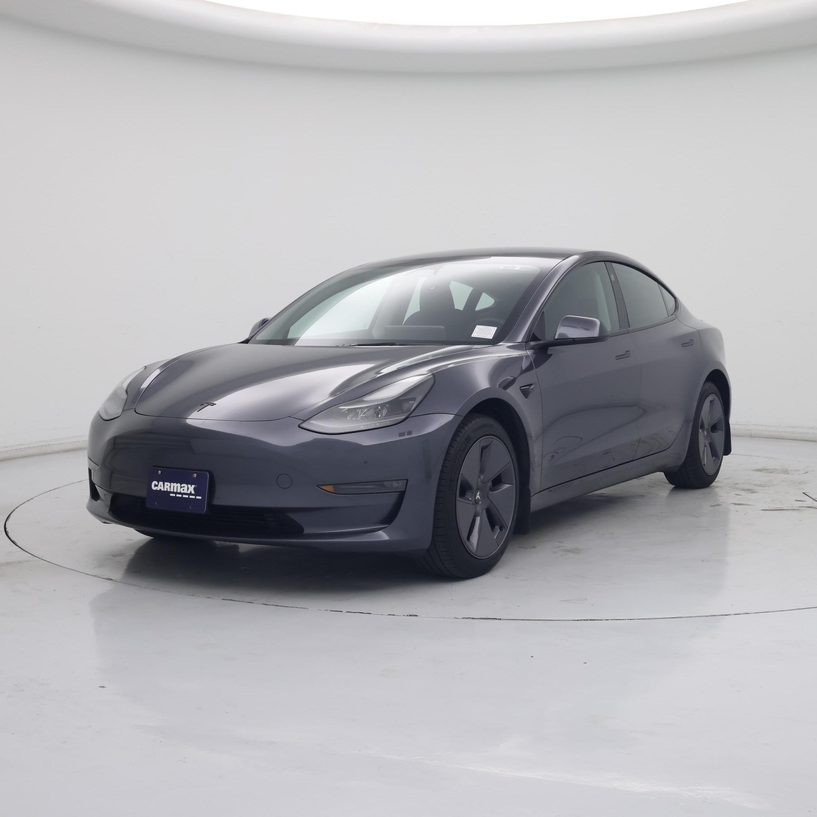 Thumbnail: 2023 Tesla Model 3 - 4