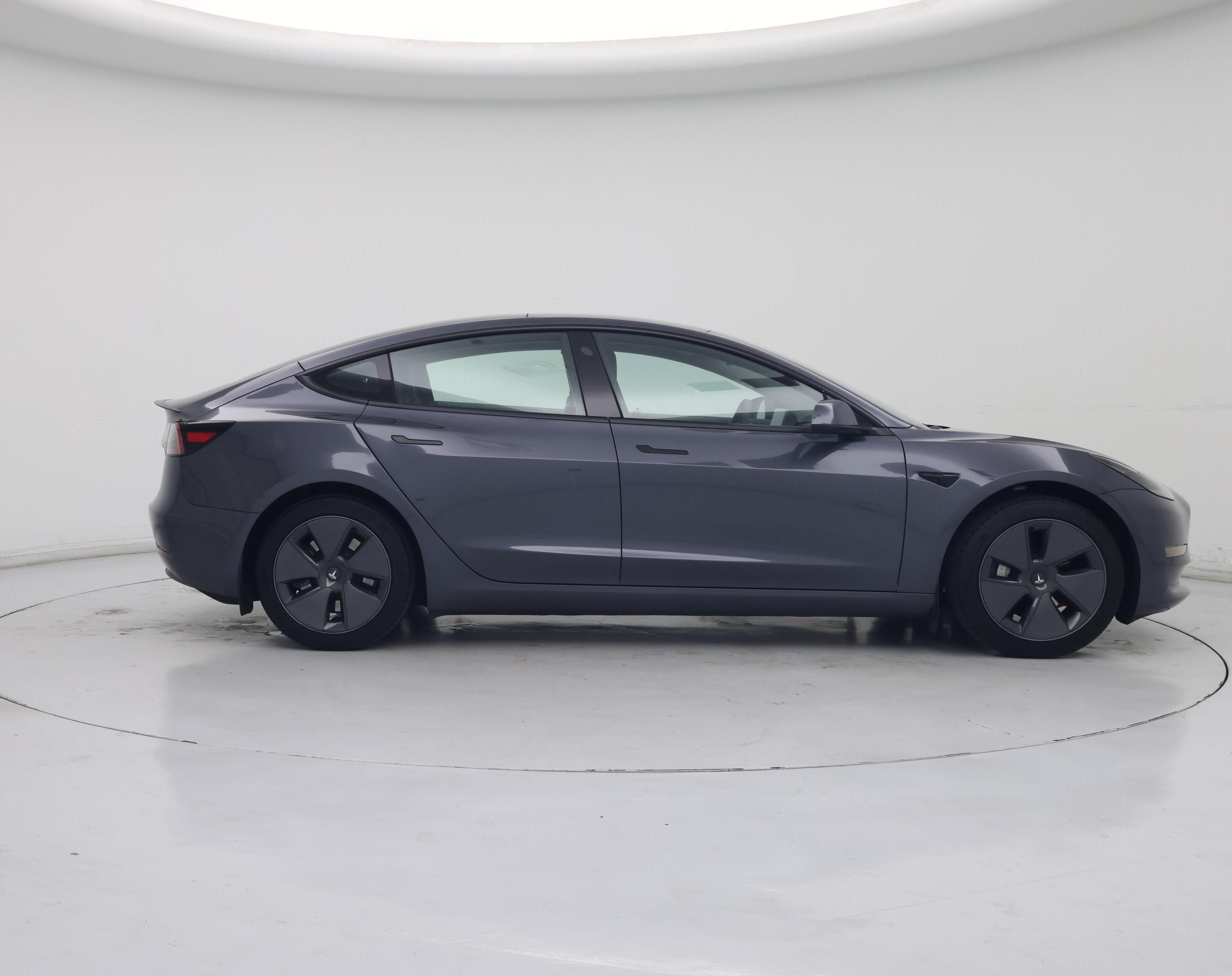 Thumbnail: 2023 Tesla Model 3 - 7