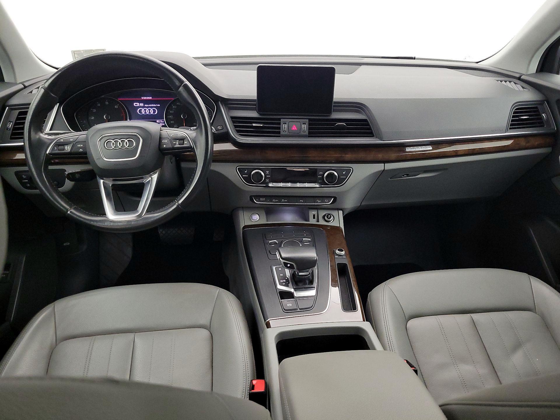 Thumbnail: 2020 Audi Q5 - 9
