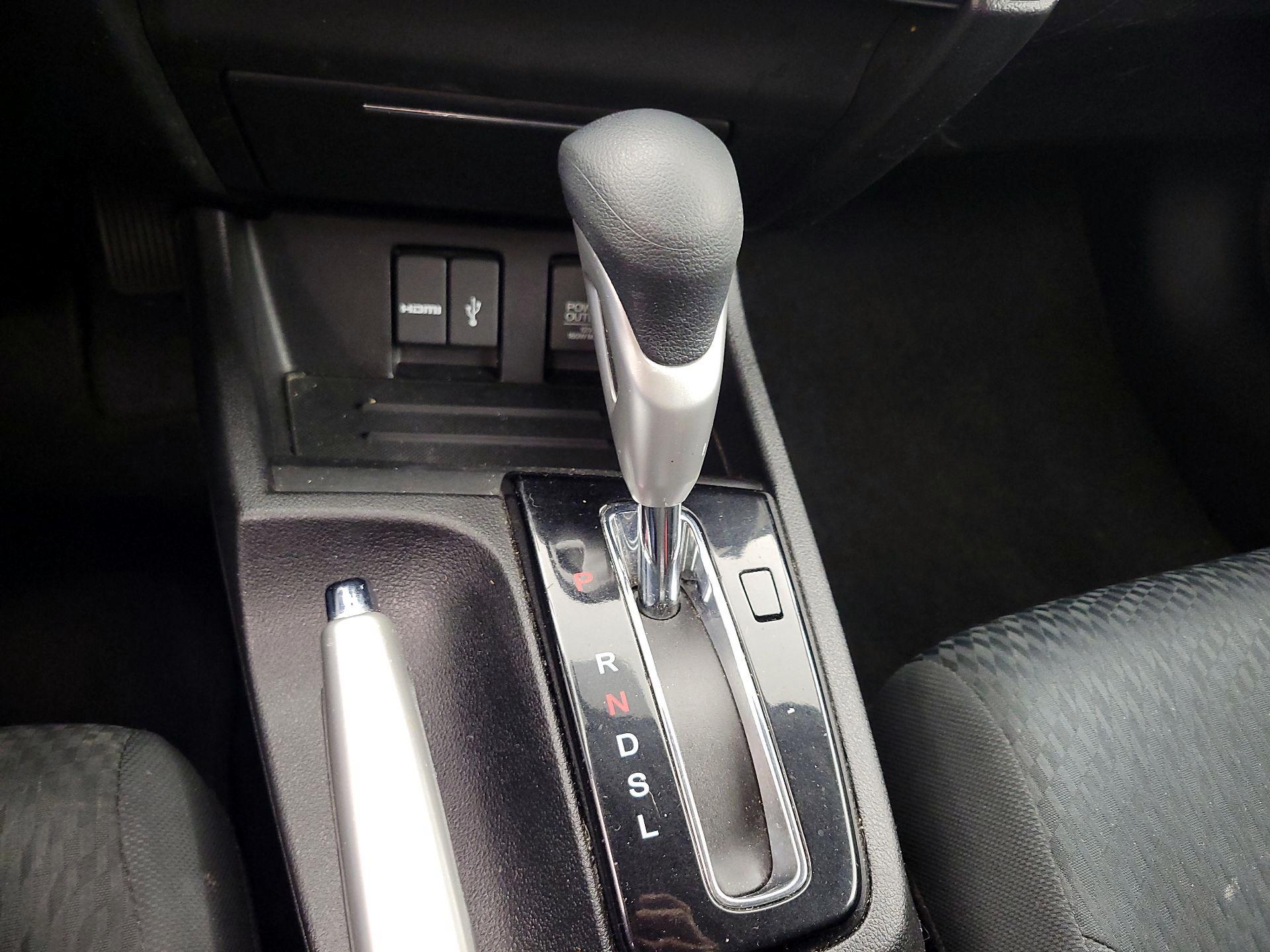 Thumbnail: 2015 Honda Civic - 17