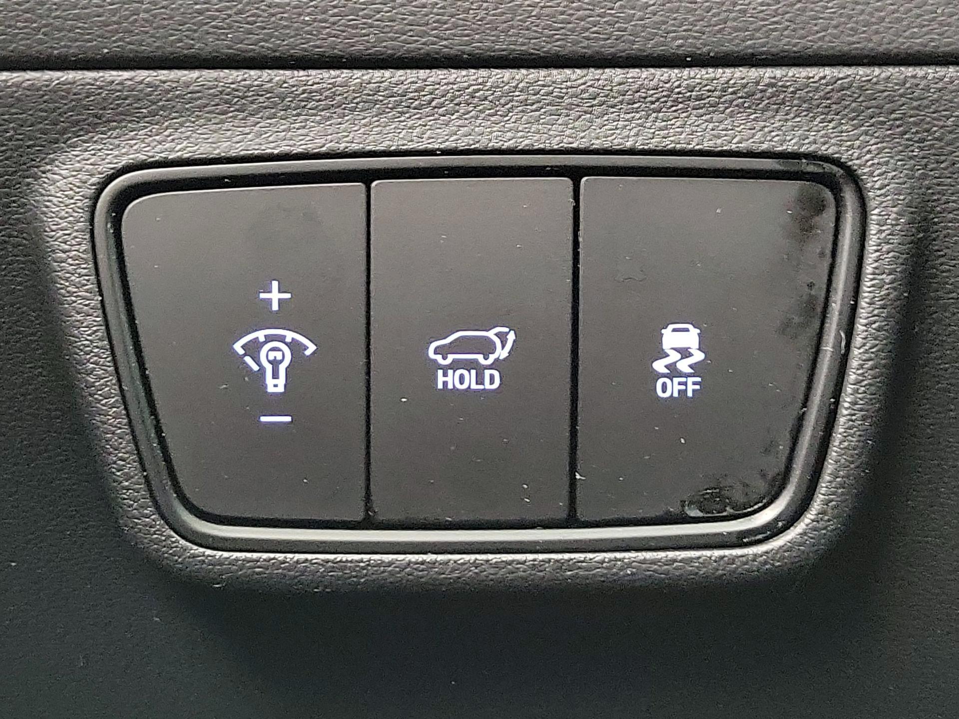 Thumbnail: 2022 Hyundai Tucson - 13