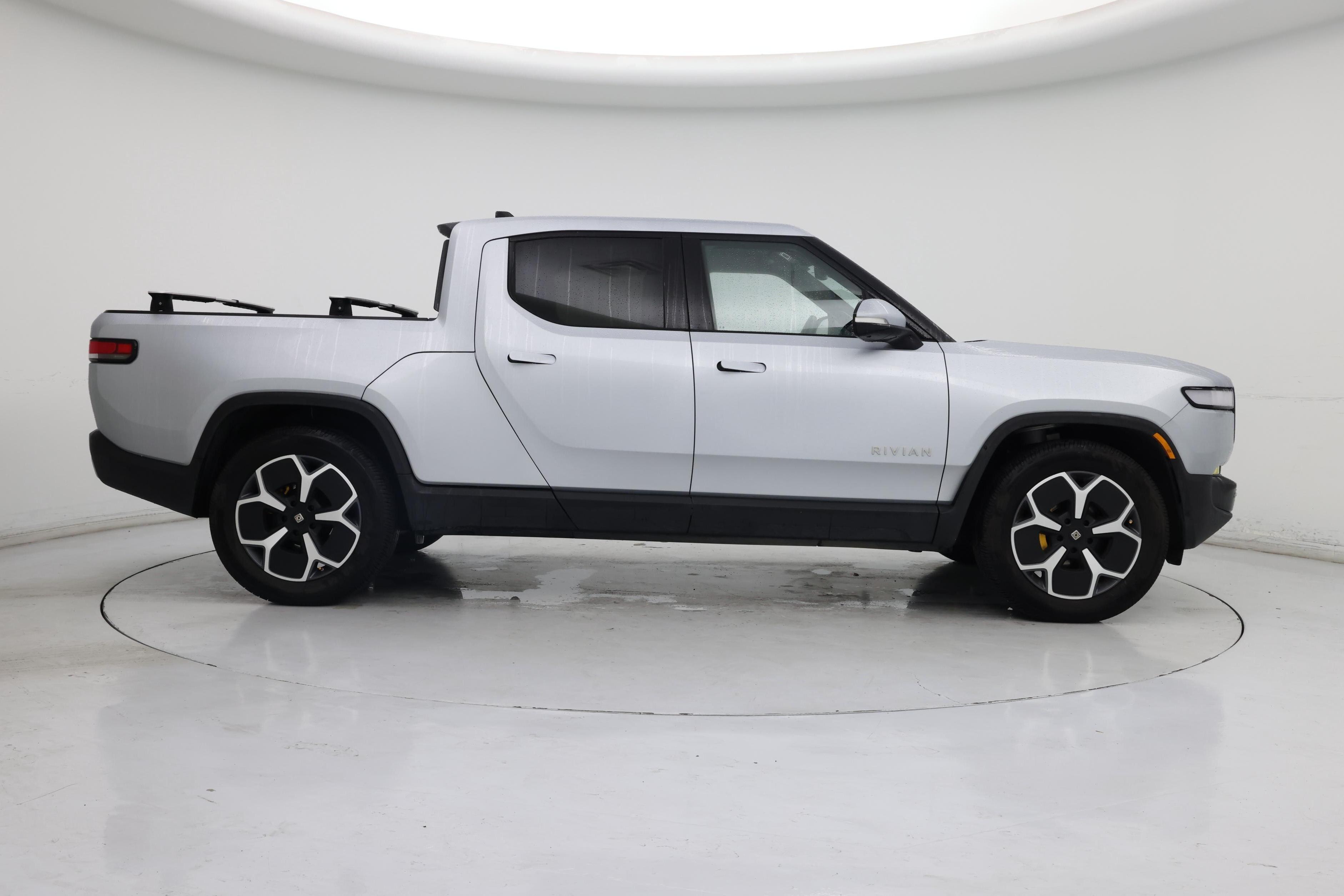 Thumbnail: 2022 Rivian R1T - 7