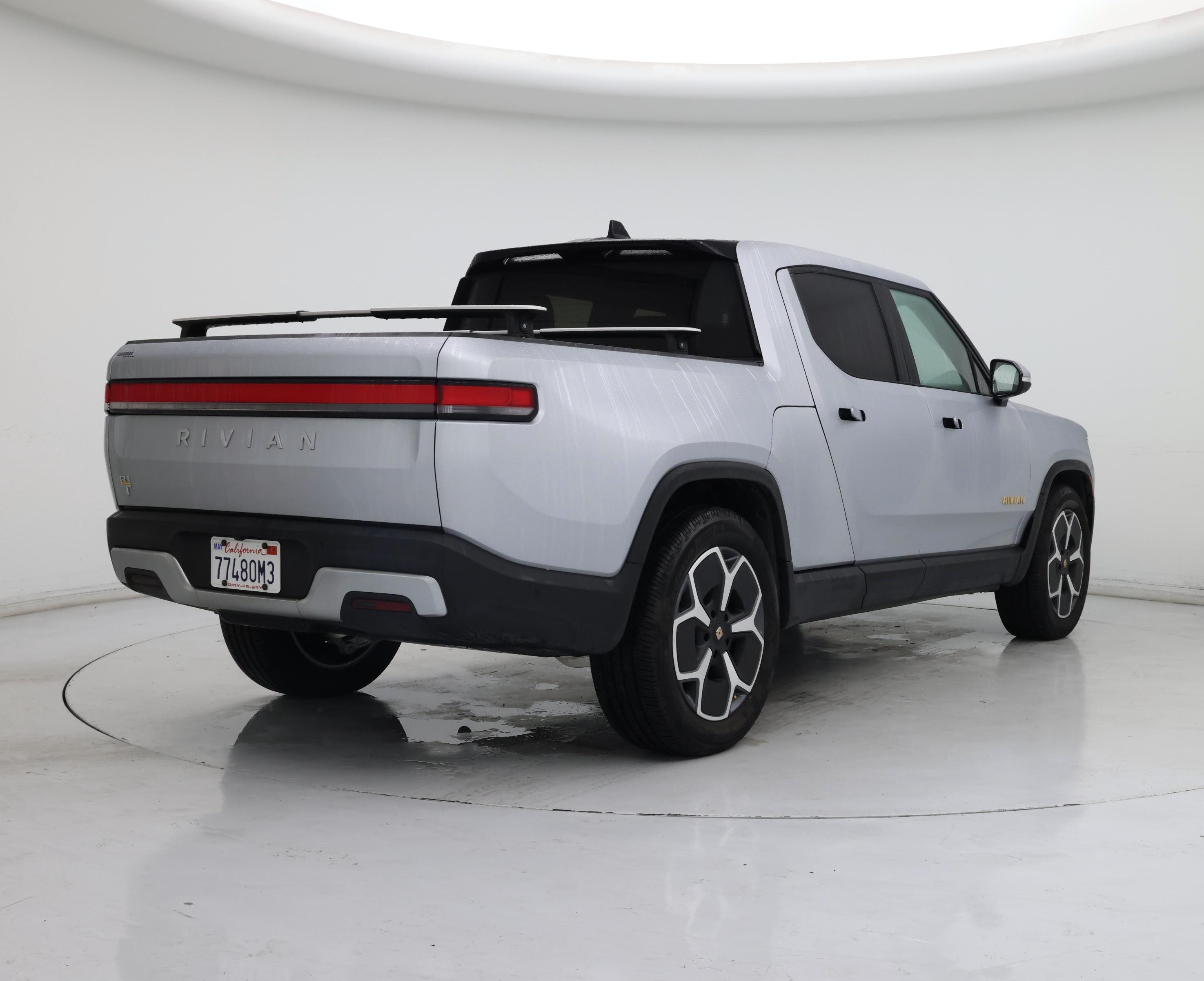 Thumbnail: 2022 Rivian R1T - 8