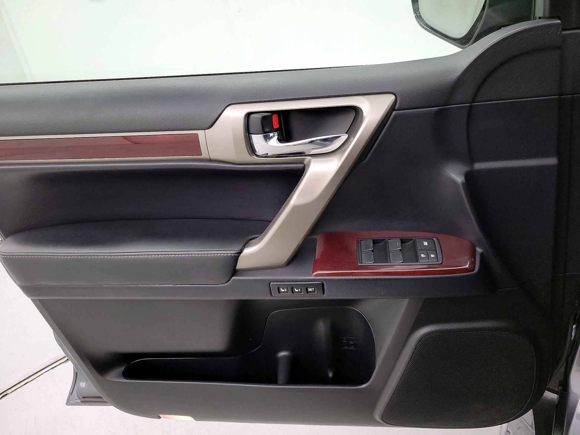 Thumbnail: 2019 Lexus GX - 12