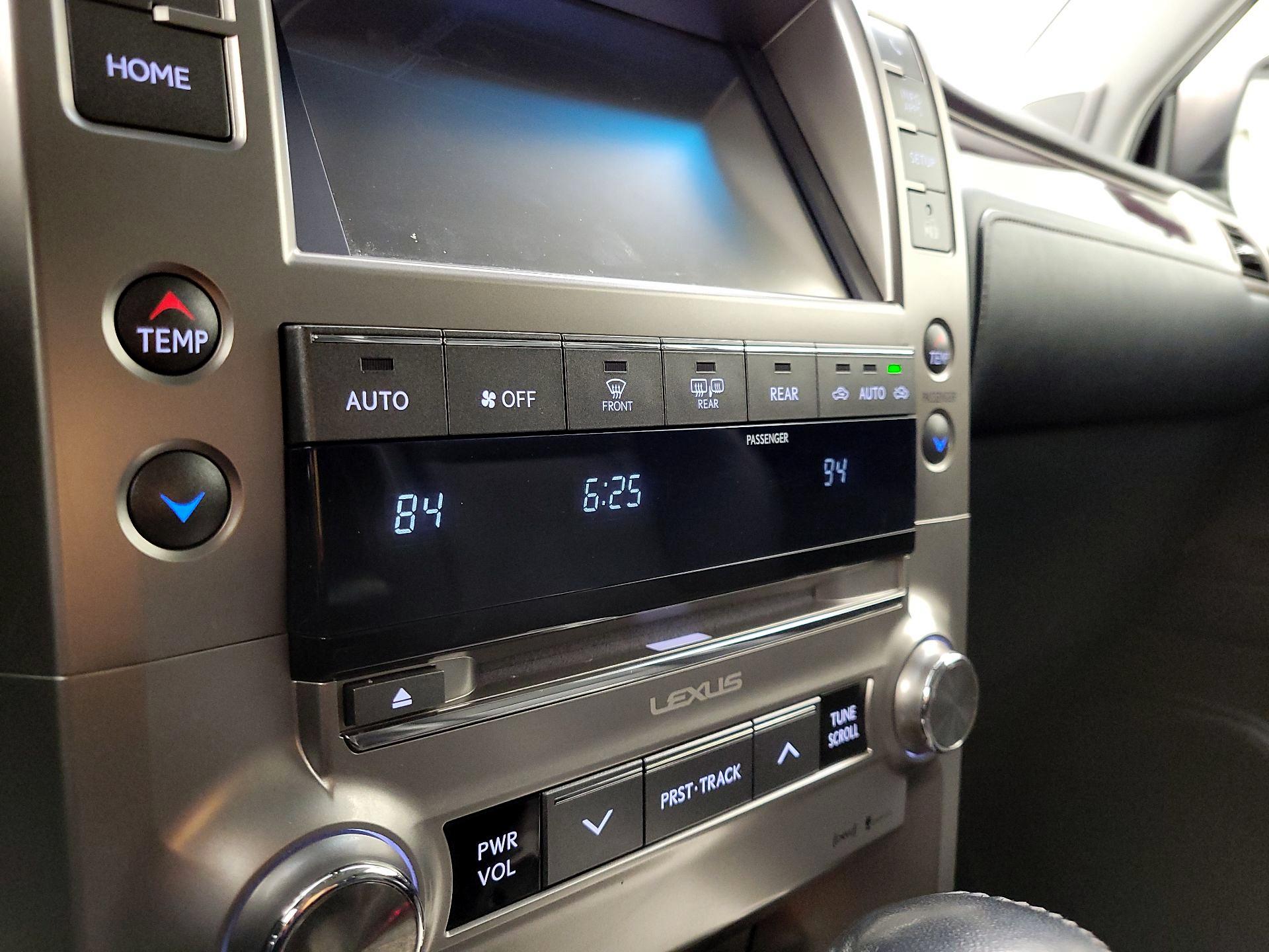 Thumbnail: 2019 Lexus GX - 17