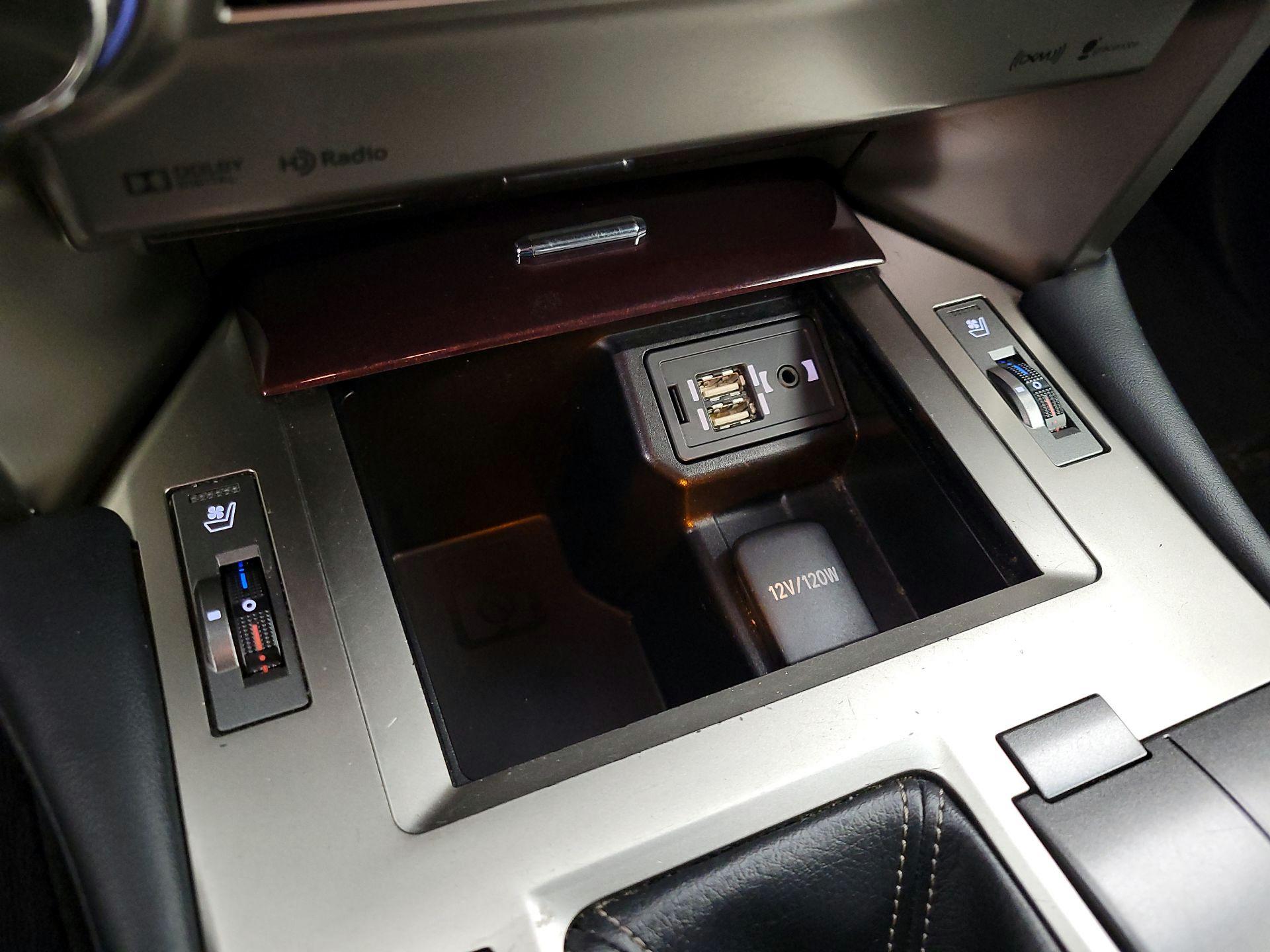 Thumbnail: 2019 Lexus GX - 19