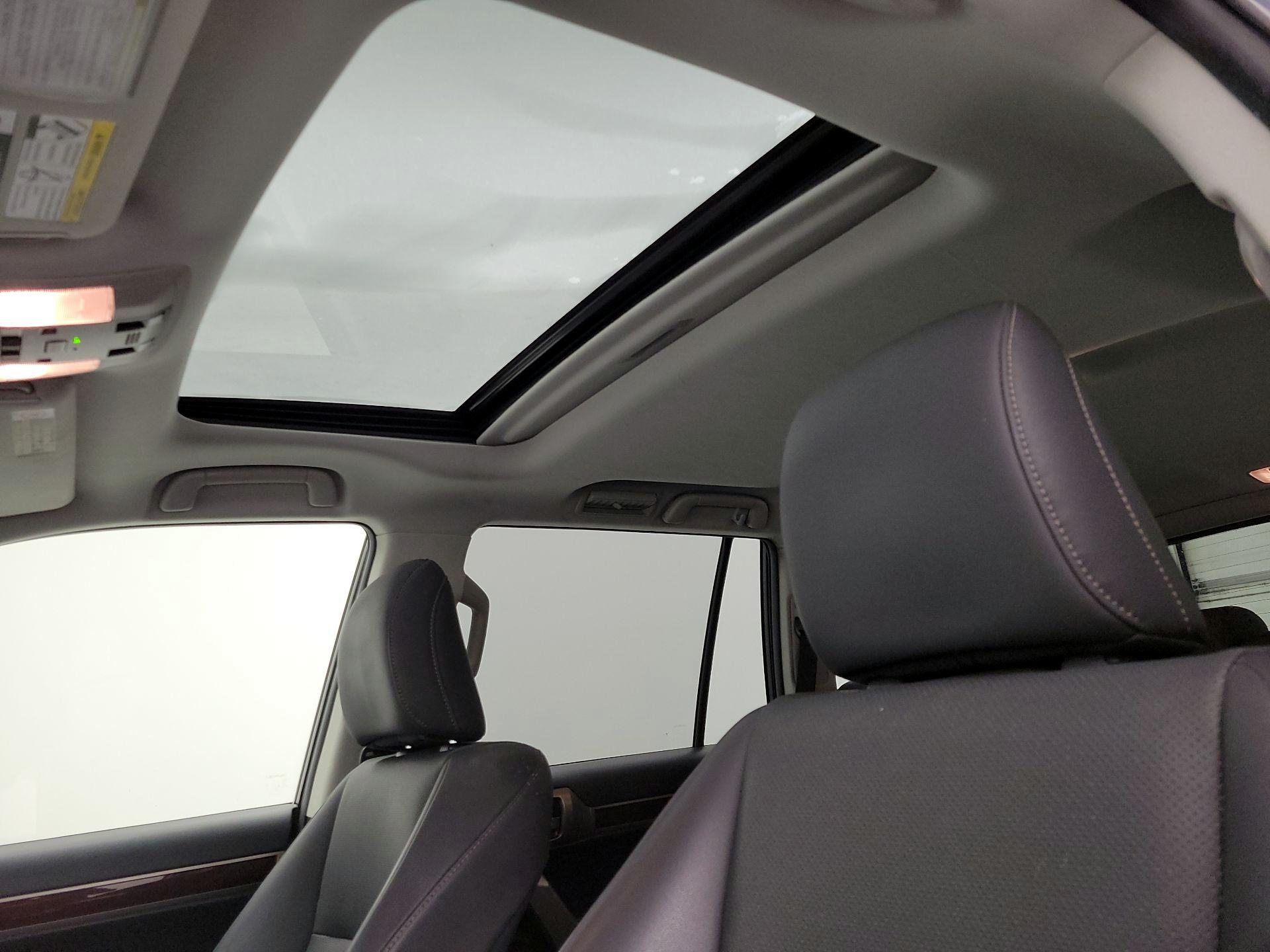 Thumbnail: 2019 Lexus GX - 20