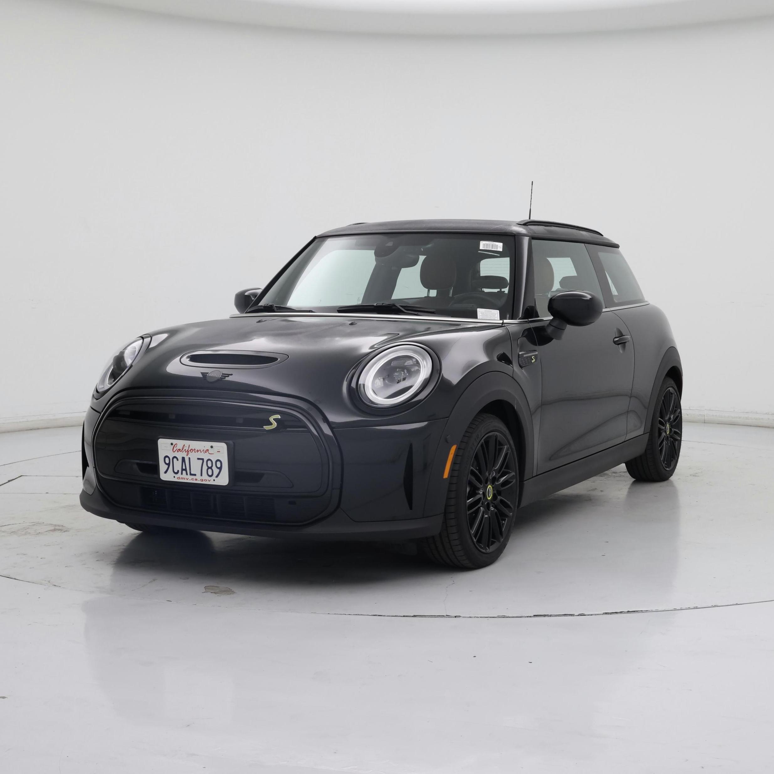 Thumbnail: 2023 MINI Cooper Hardtop - 4