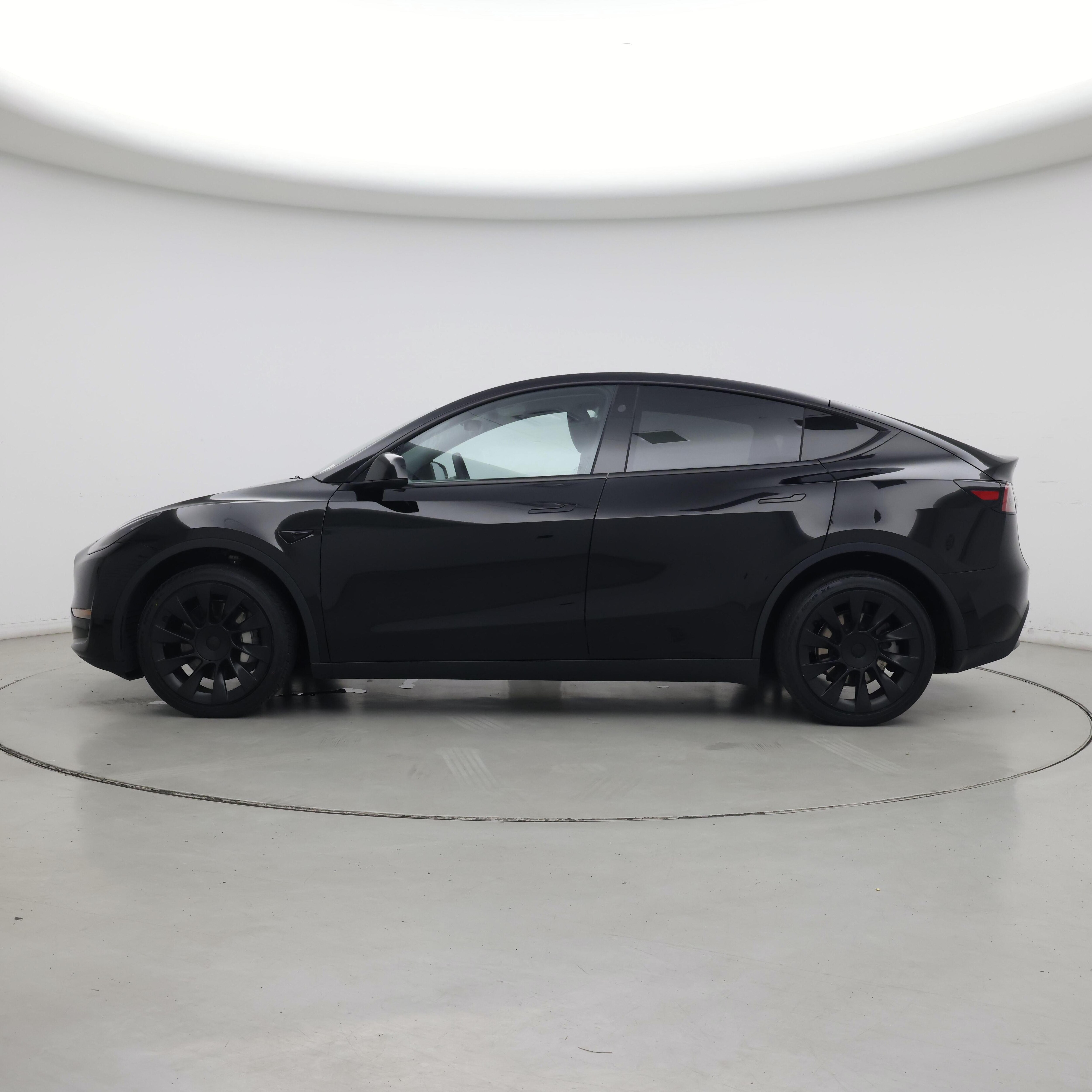 Thumbnail: 2023 Tesla Model Y - 3