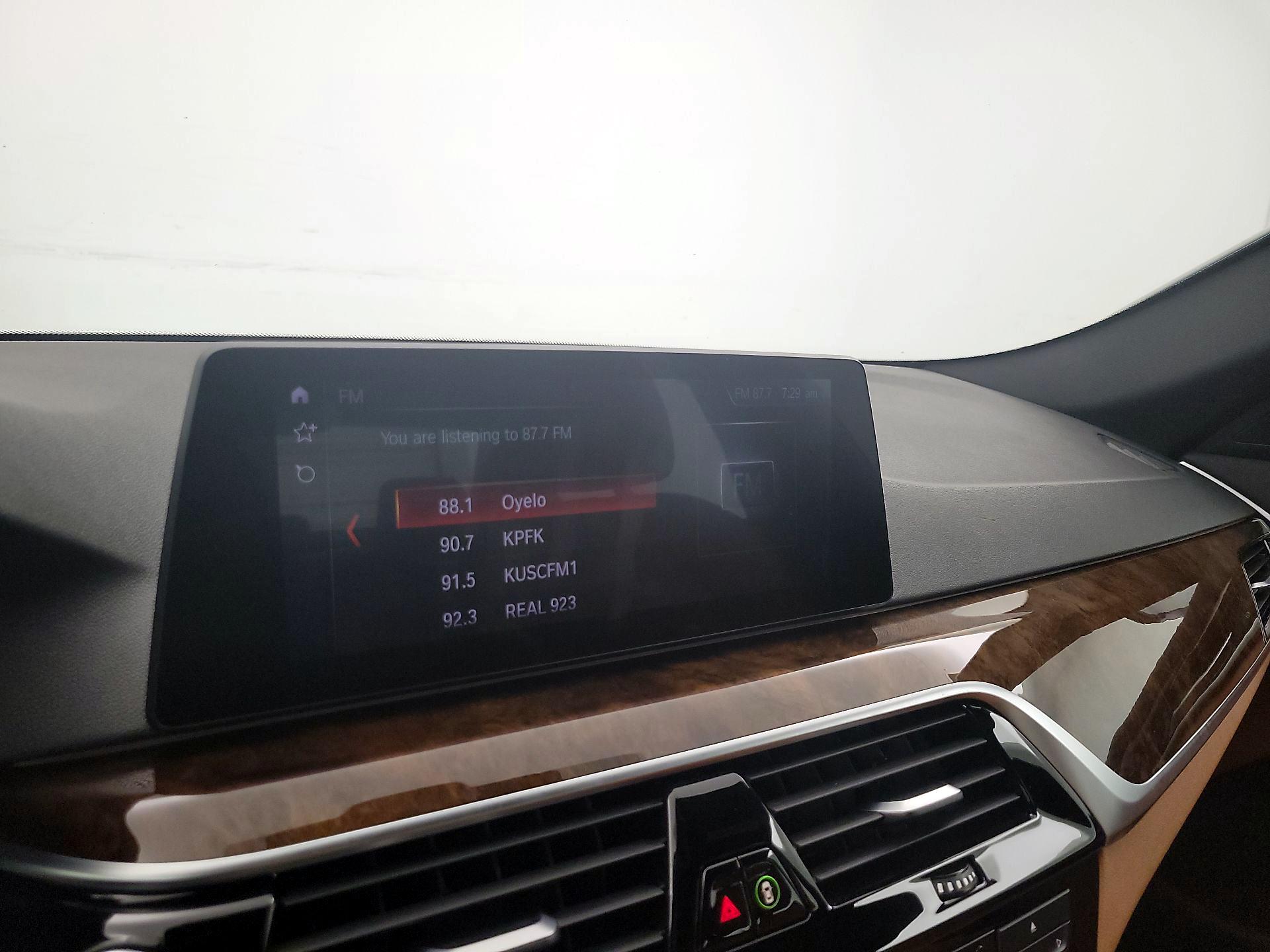 Thumbnail: 2019 BMW 5 Series - 16