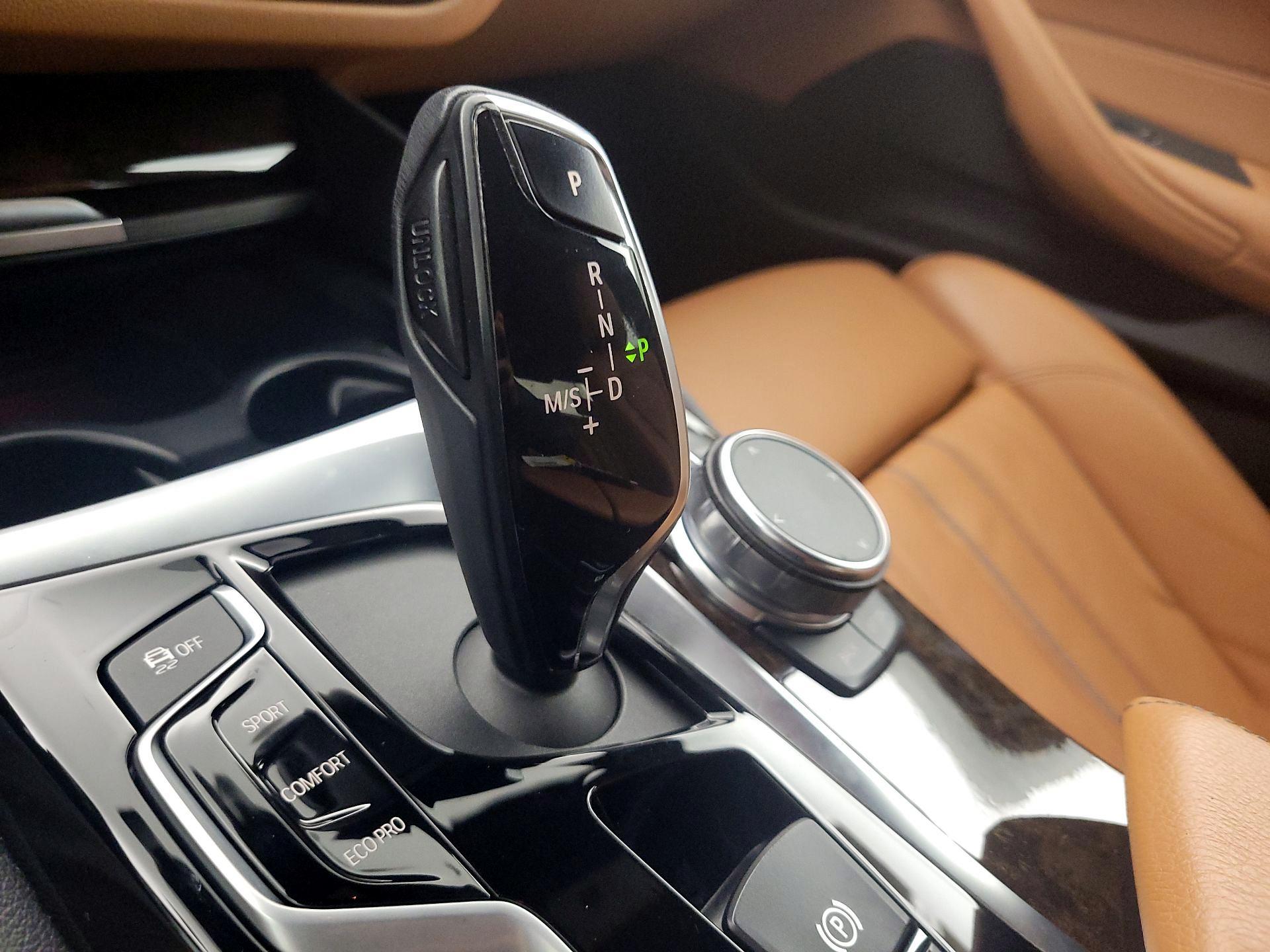 Thumbnail: 2019 BMW 5 Series - 18