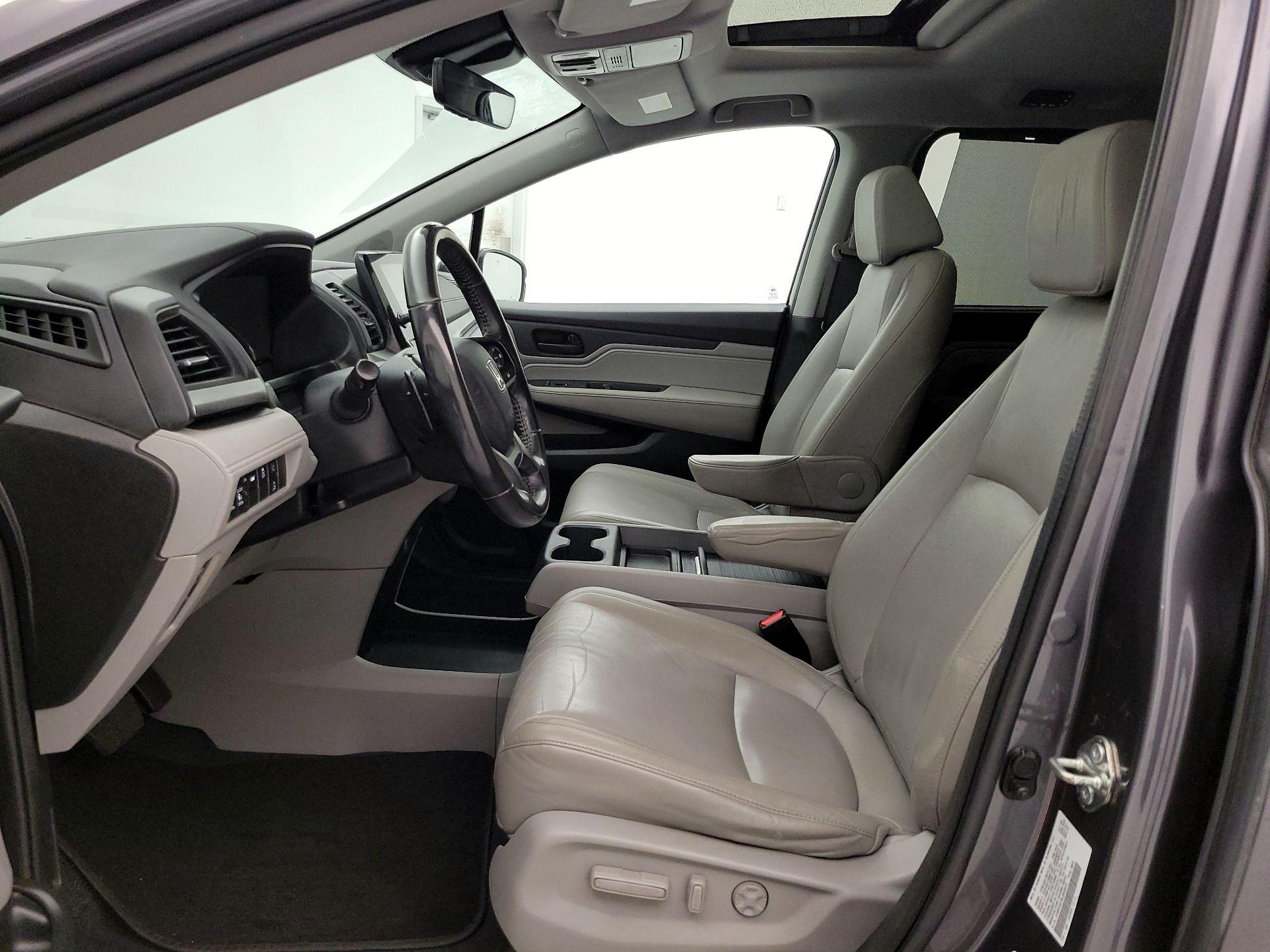 Thumbnail: 2020 Honda Odyssey - 11