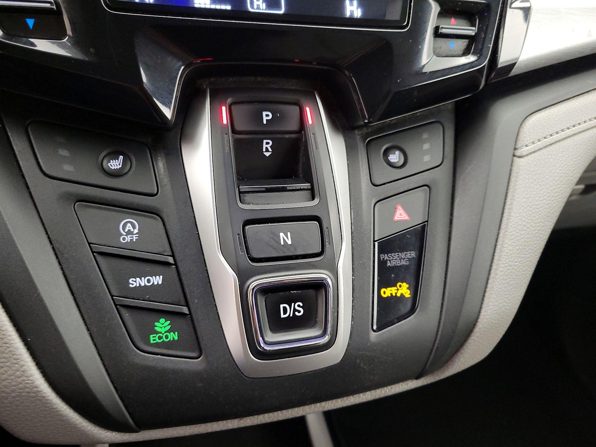 Thumbnail: 2020 Honda Odyssey - 17