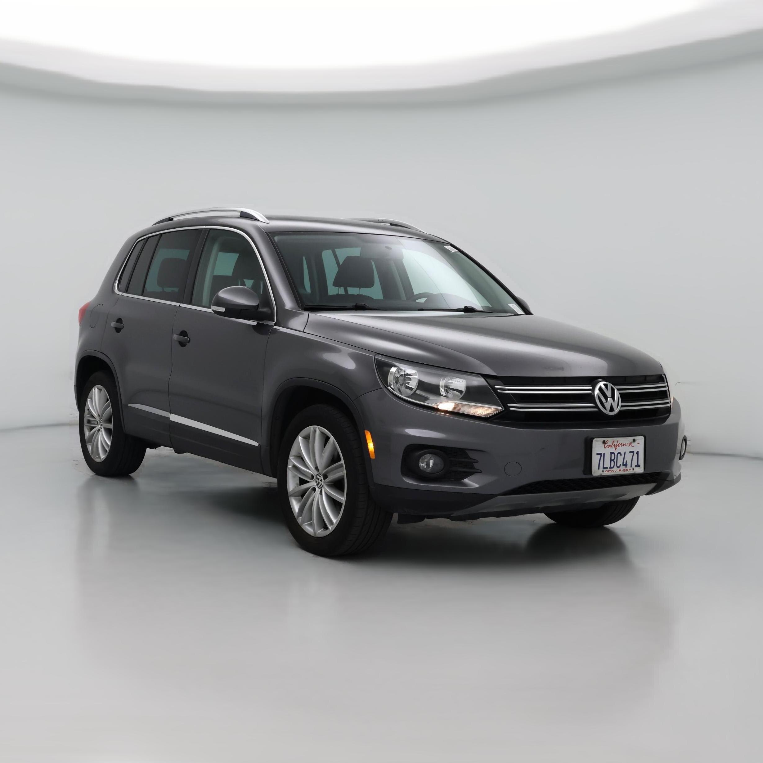 Thumbnail: 2015 Volkswagen Tiguan - 1