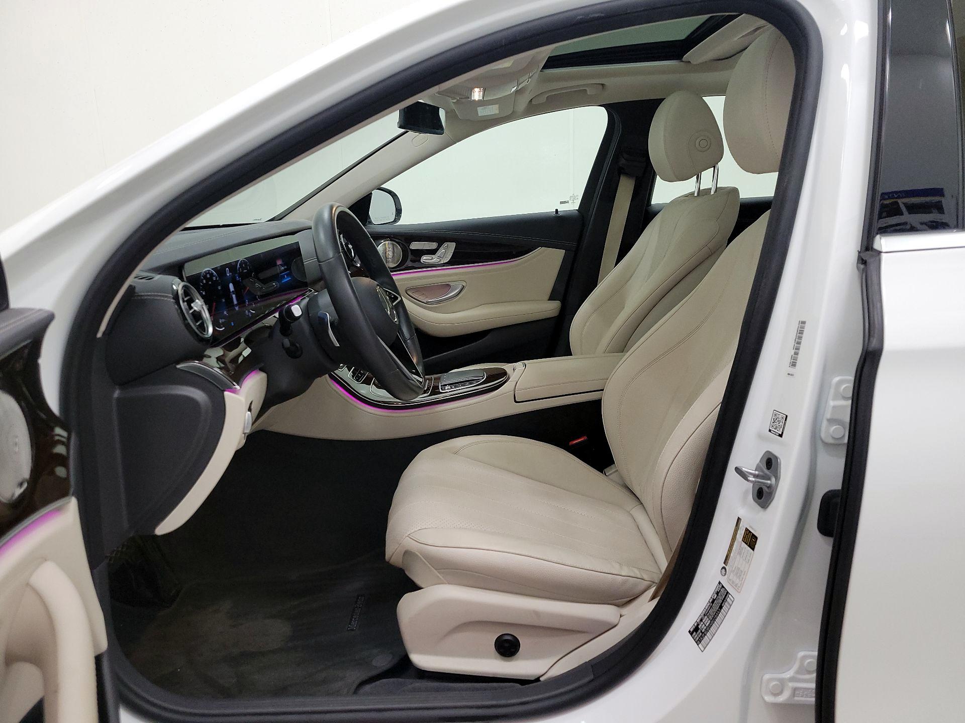 Thumbnail: 2022 Mercedes-Benz E-Class - 11