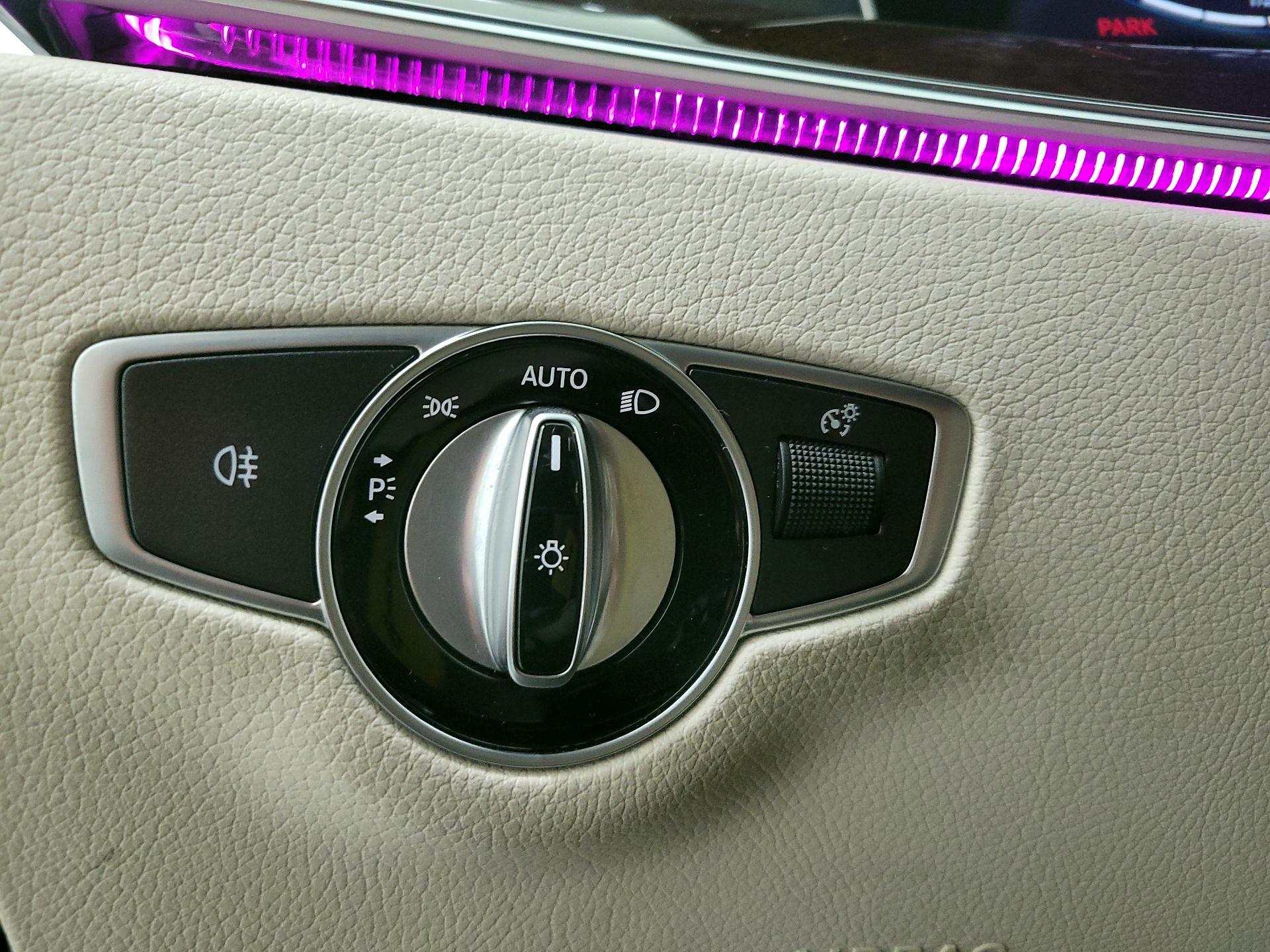 Thumbnail: 2022 Mercedes-Benz E-Class - 13