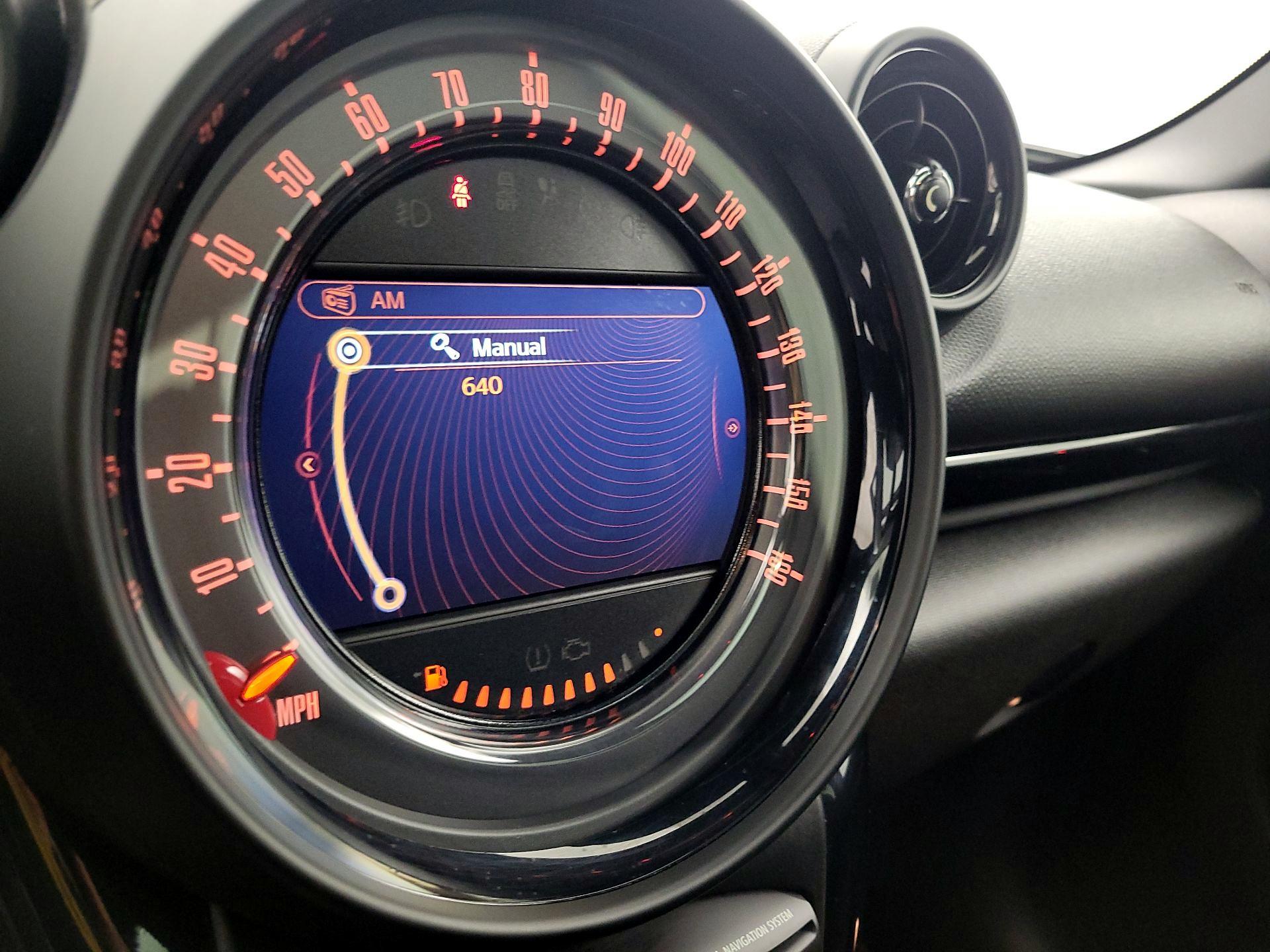 Thumbnail: 2016 MINI Cooper Countryman - 13